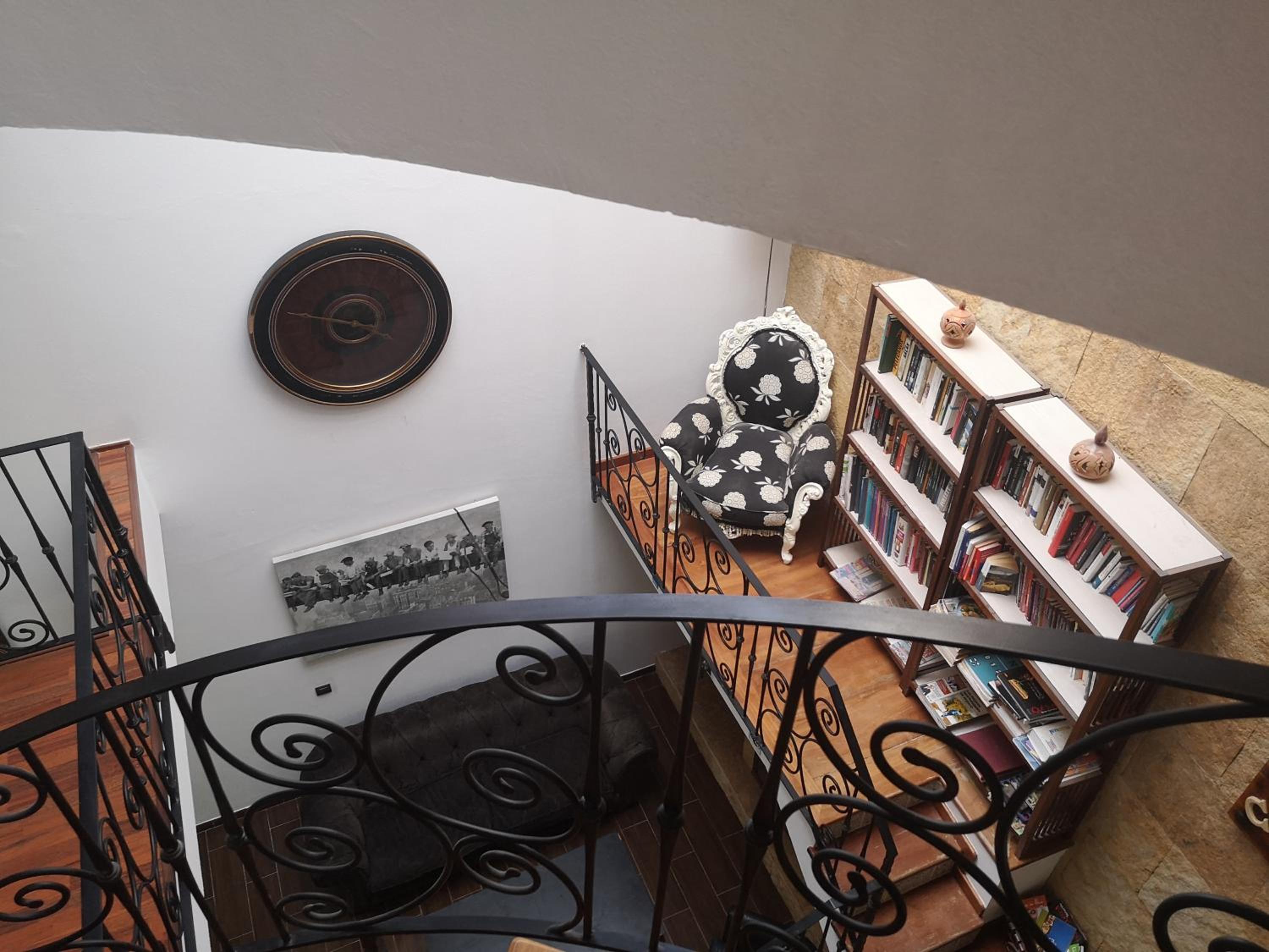Photo 18