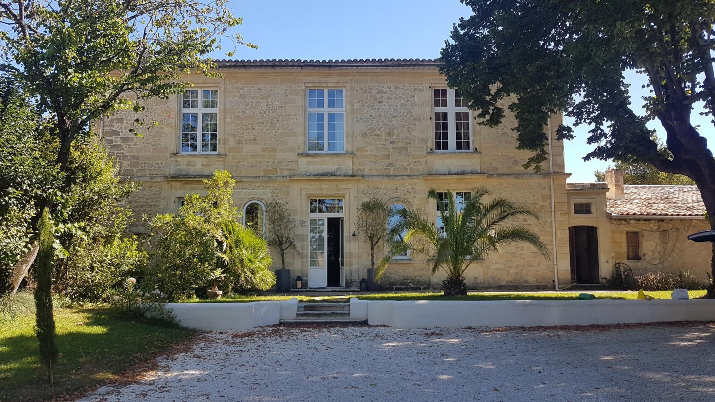 Les Logis de Lestiac view 2