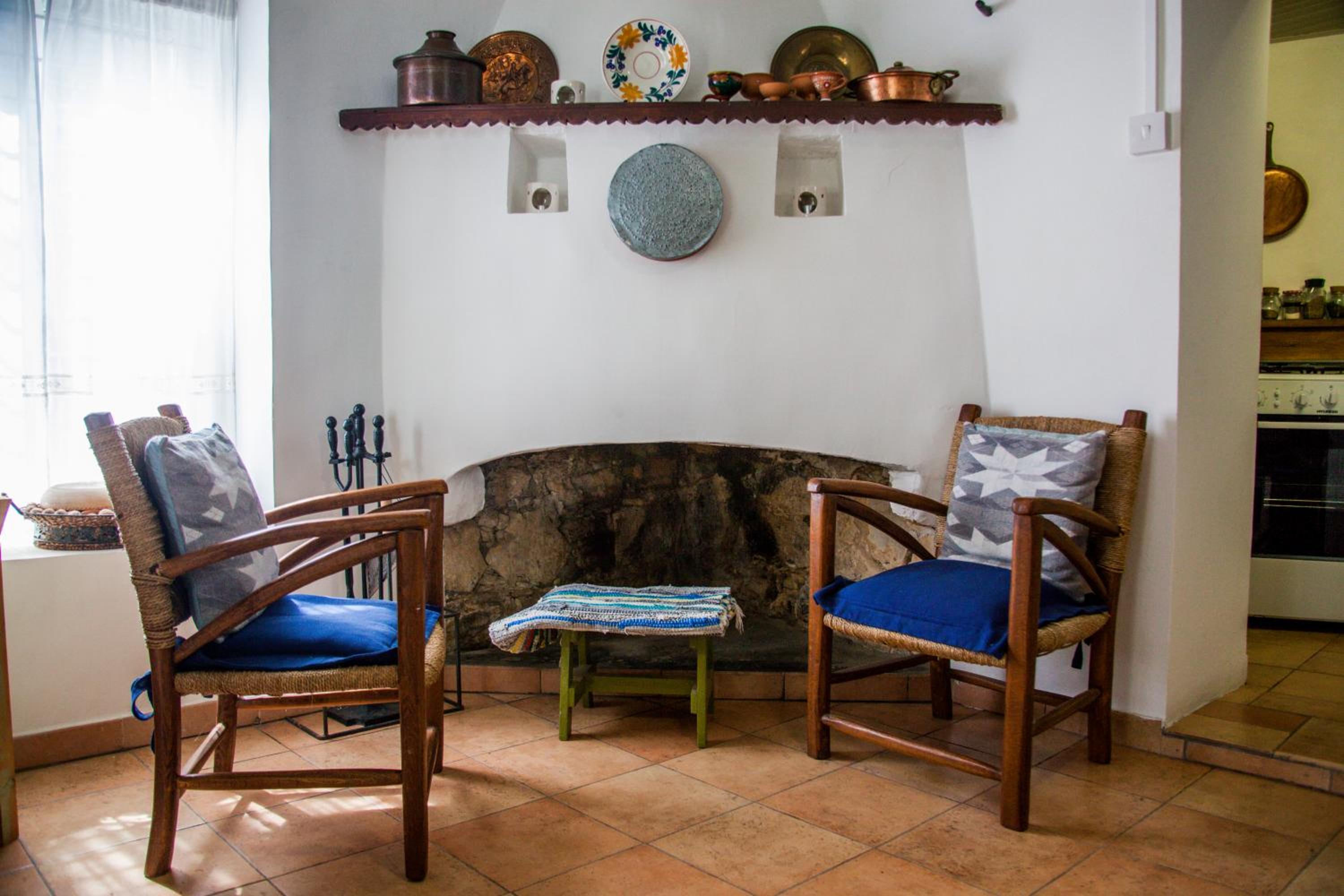 Cecilias Courtyard