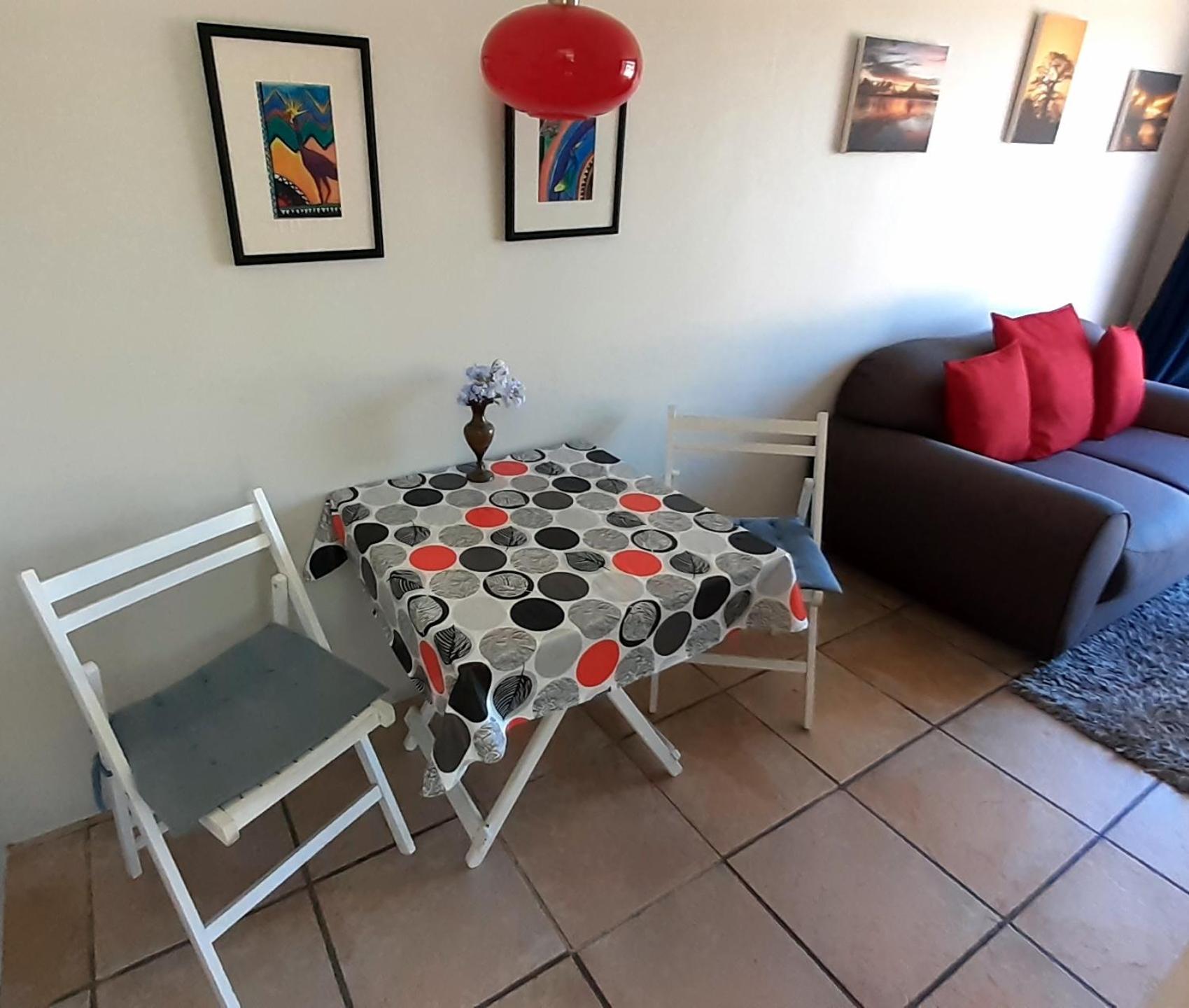 Self catering Holiday Apartment view 5