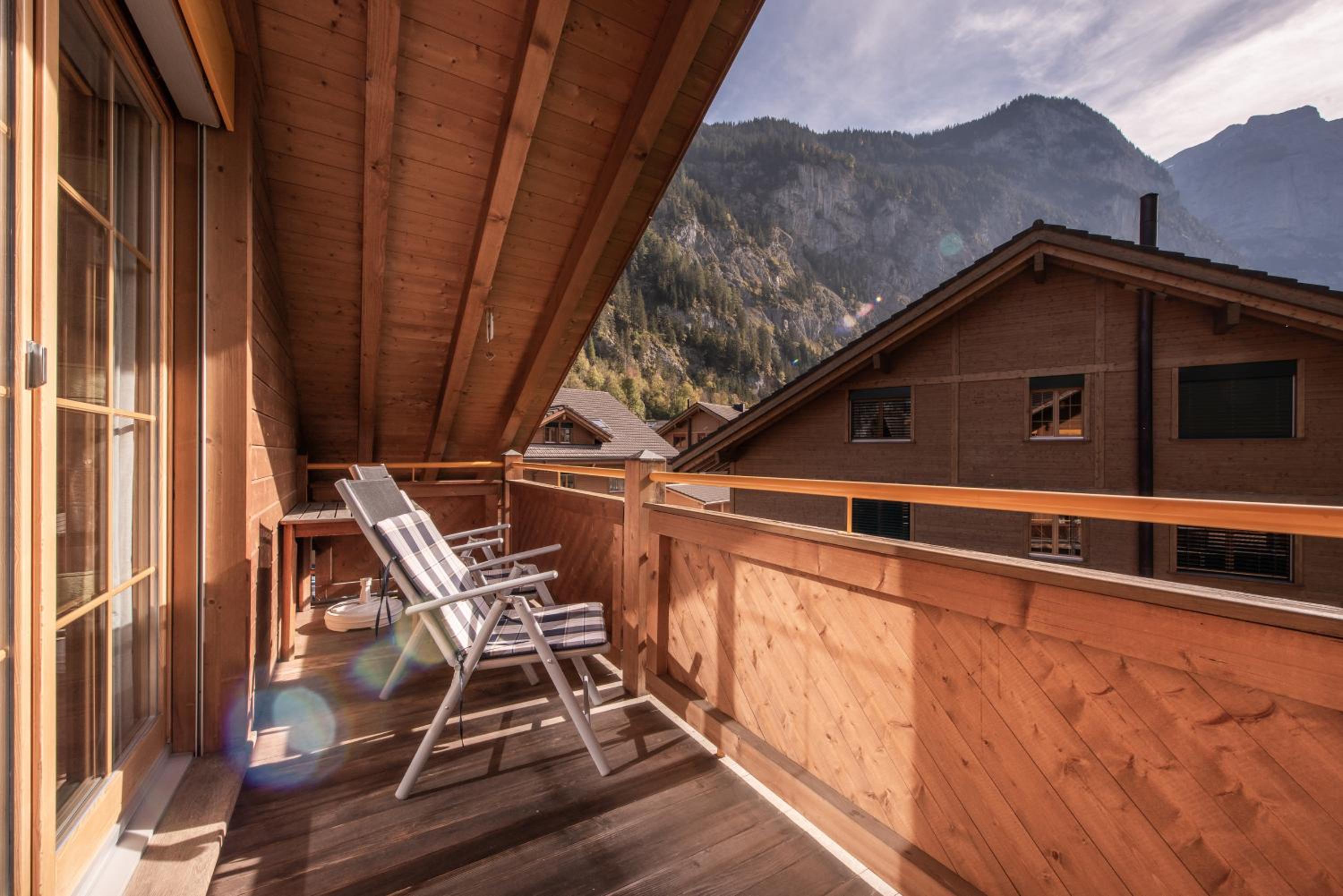 Apartment Staubbach, Best views, Spacious, Family friendly view 2