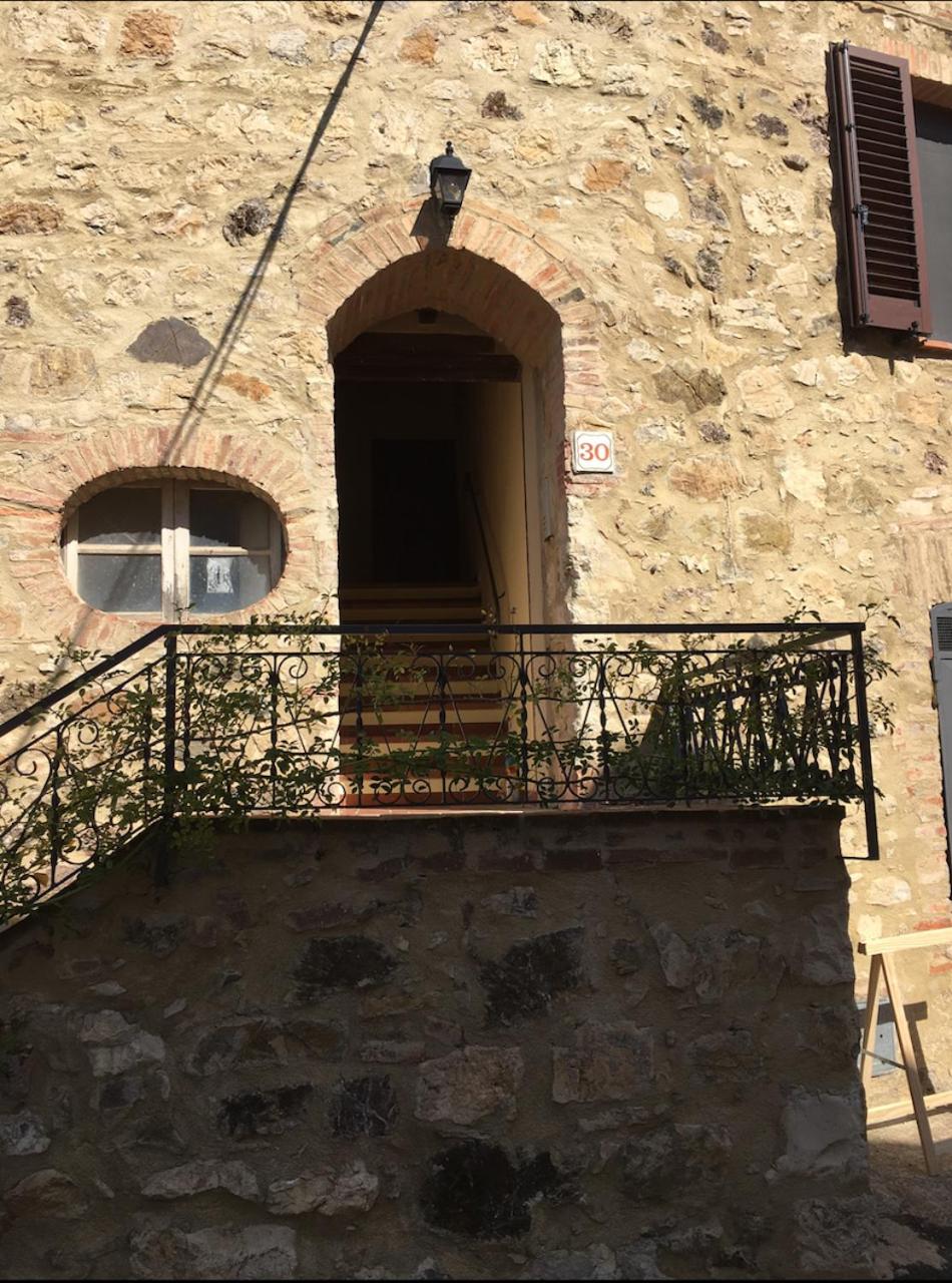 Rosa di Maggio view 2