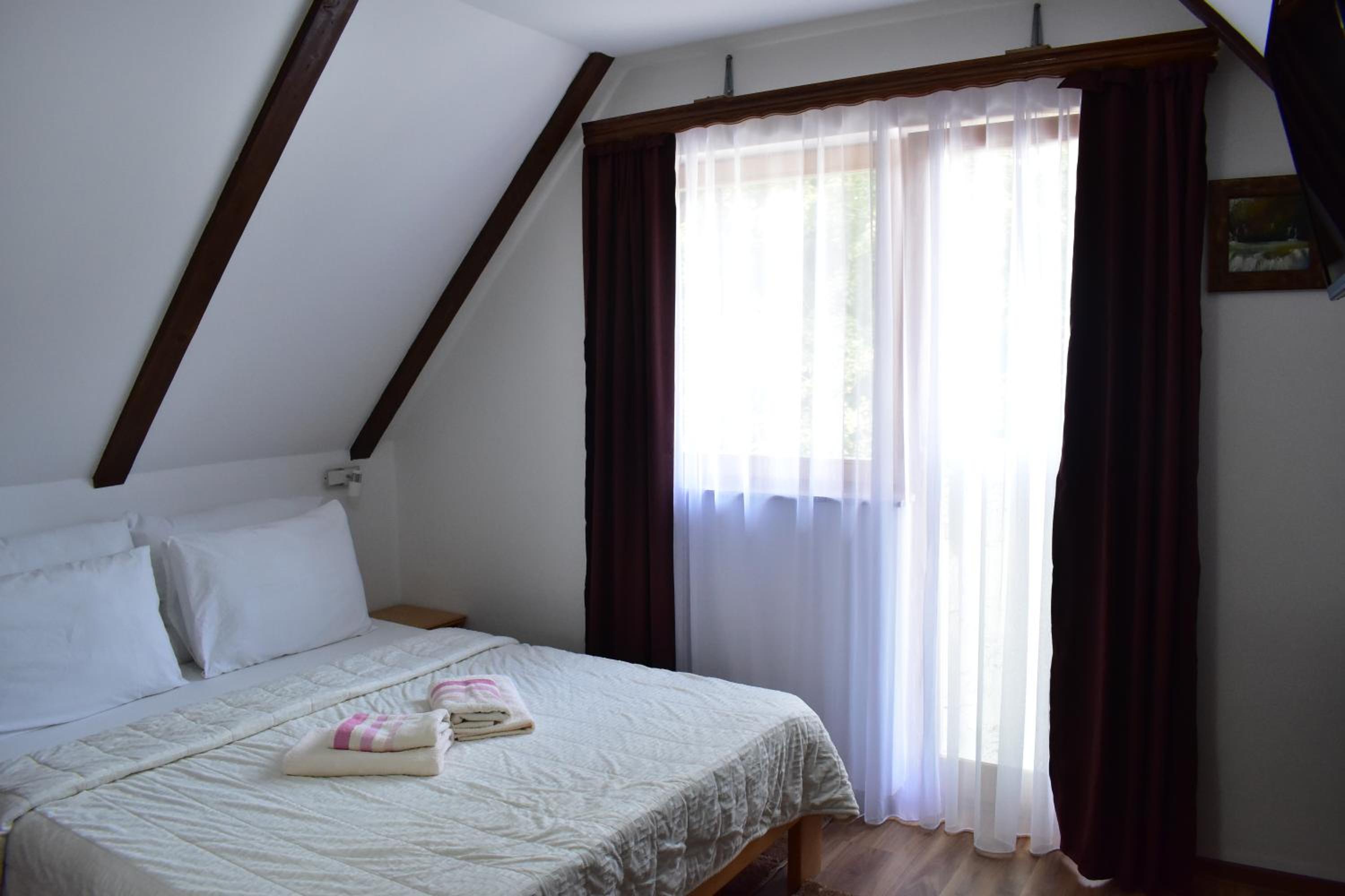Photo 47