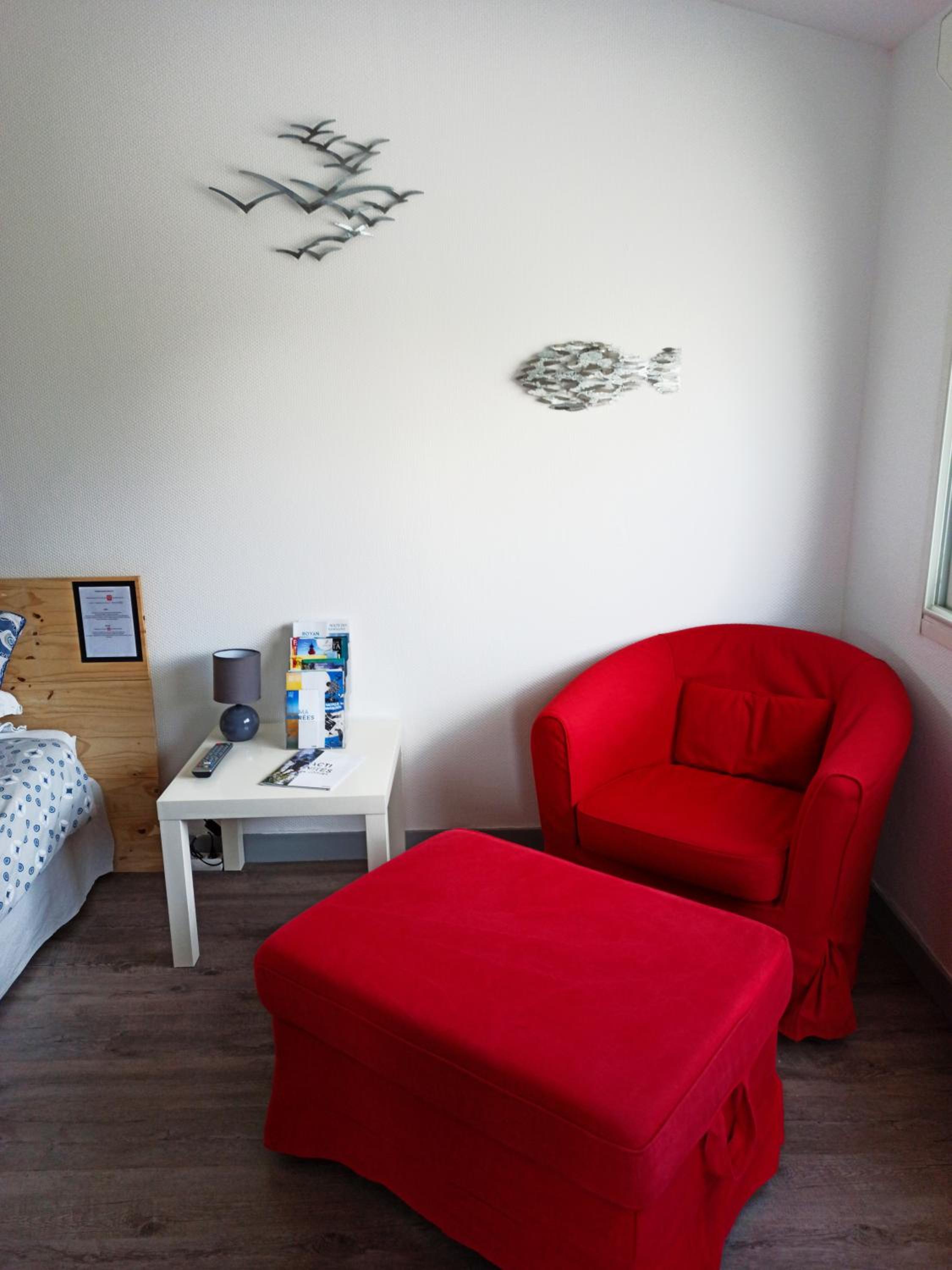 LauRina - Chambre, SDB, terrasse, arrivée autonome view 4