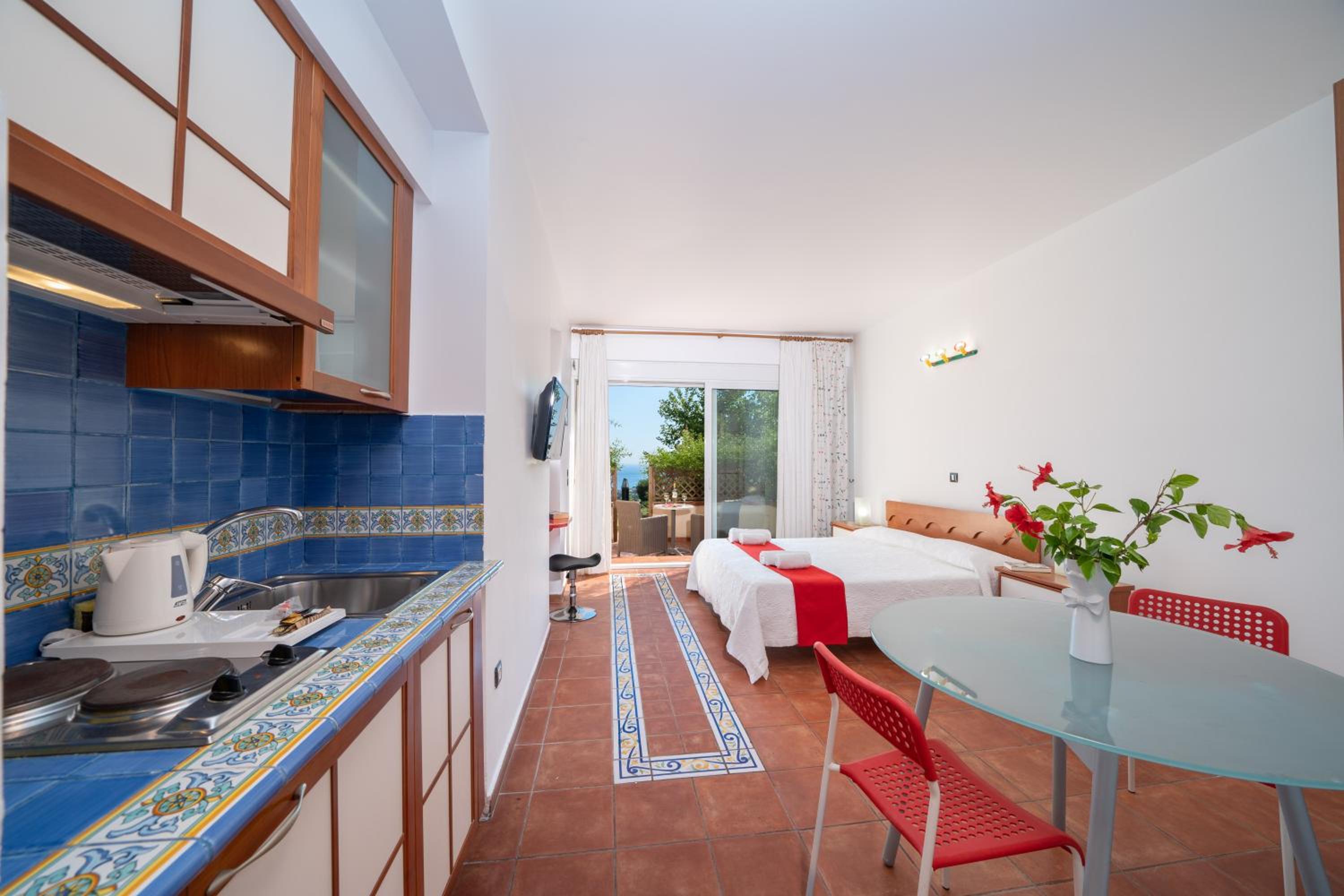 Felix Residence & Lucia Simona Villas