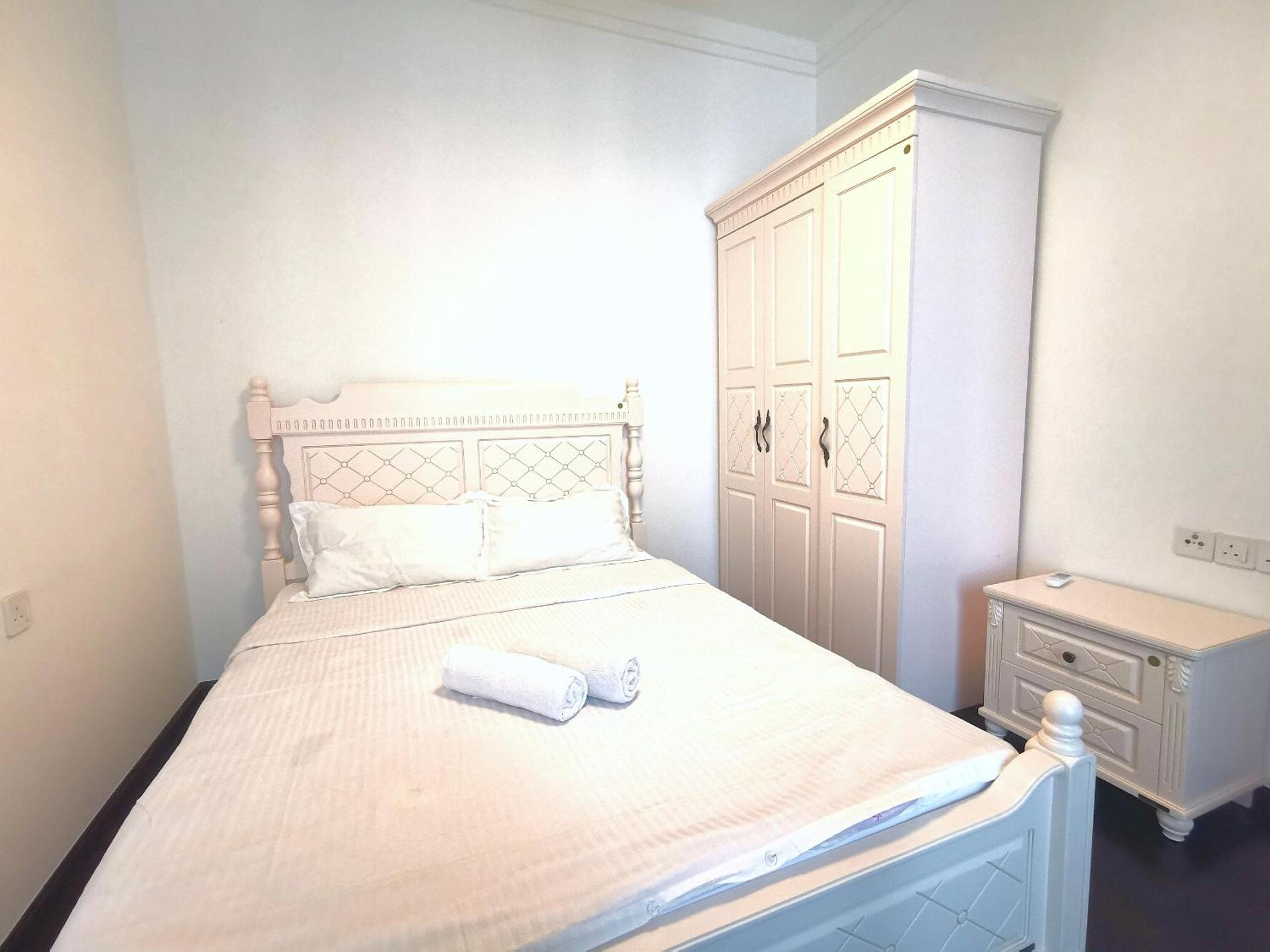 R&F Princess Cove by Maco Home