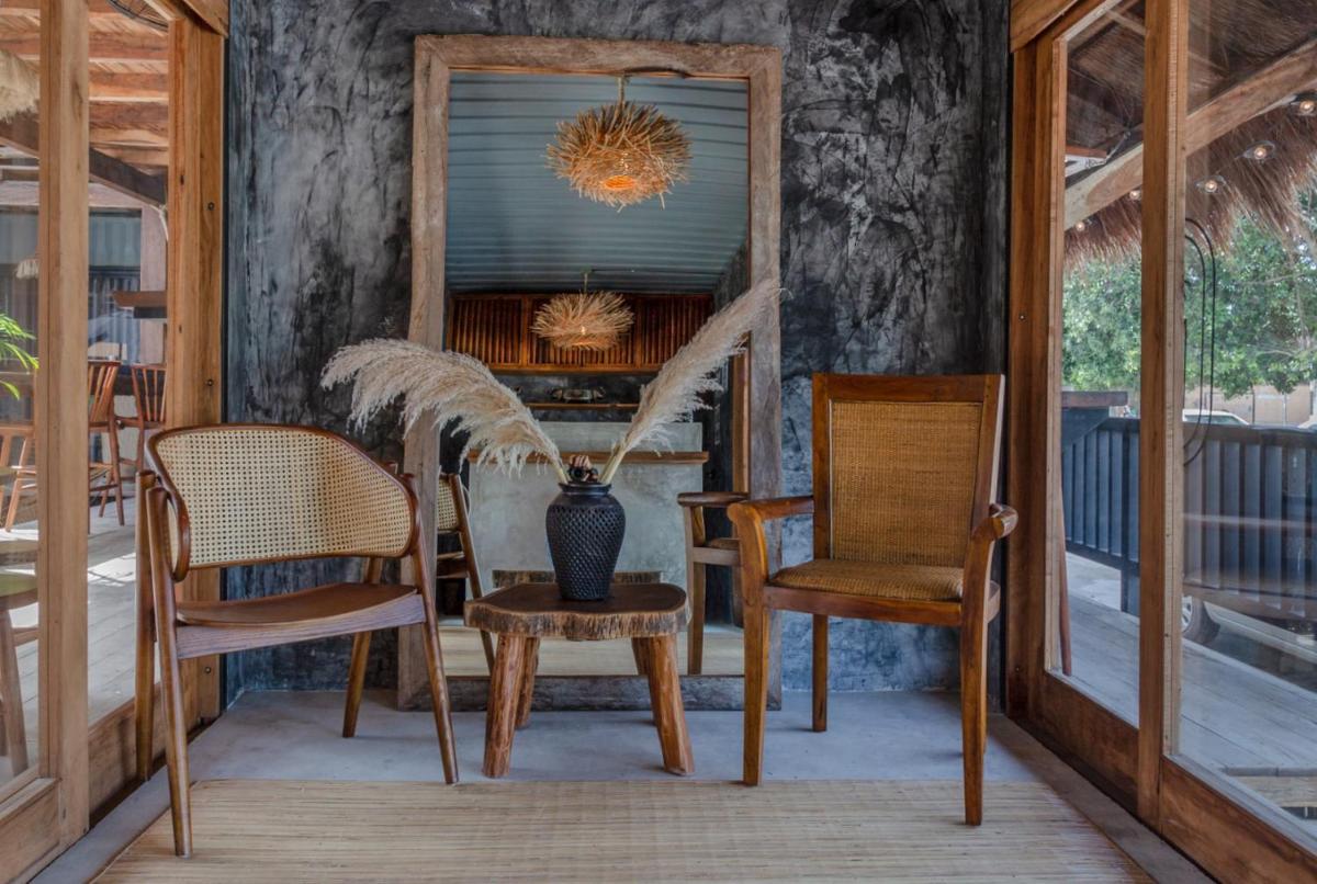 Meteora Stay & Coffeehouse Tulum view 3