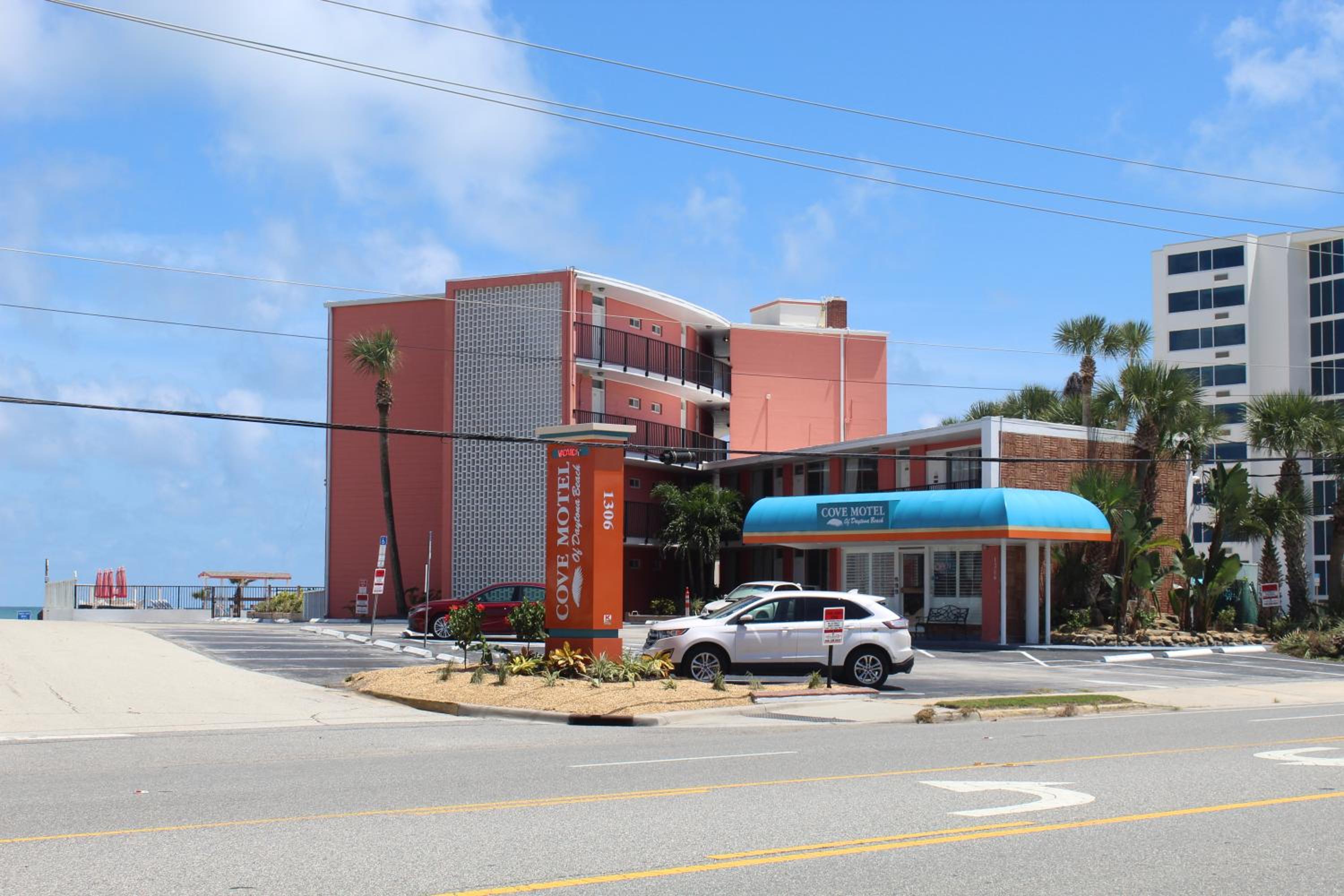Cove Motel Oceanfront