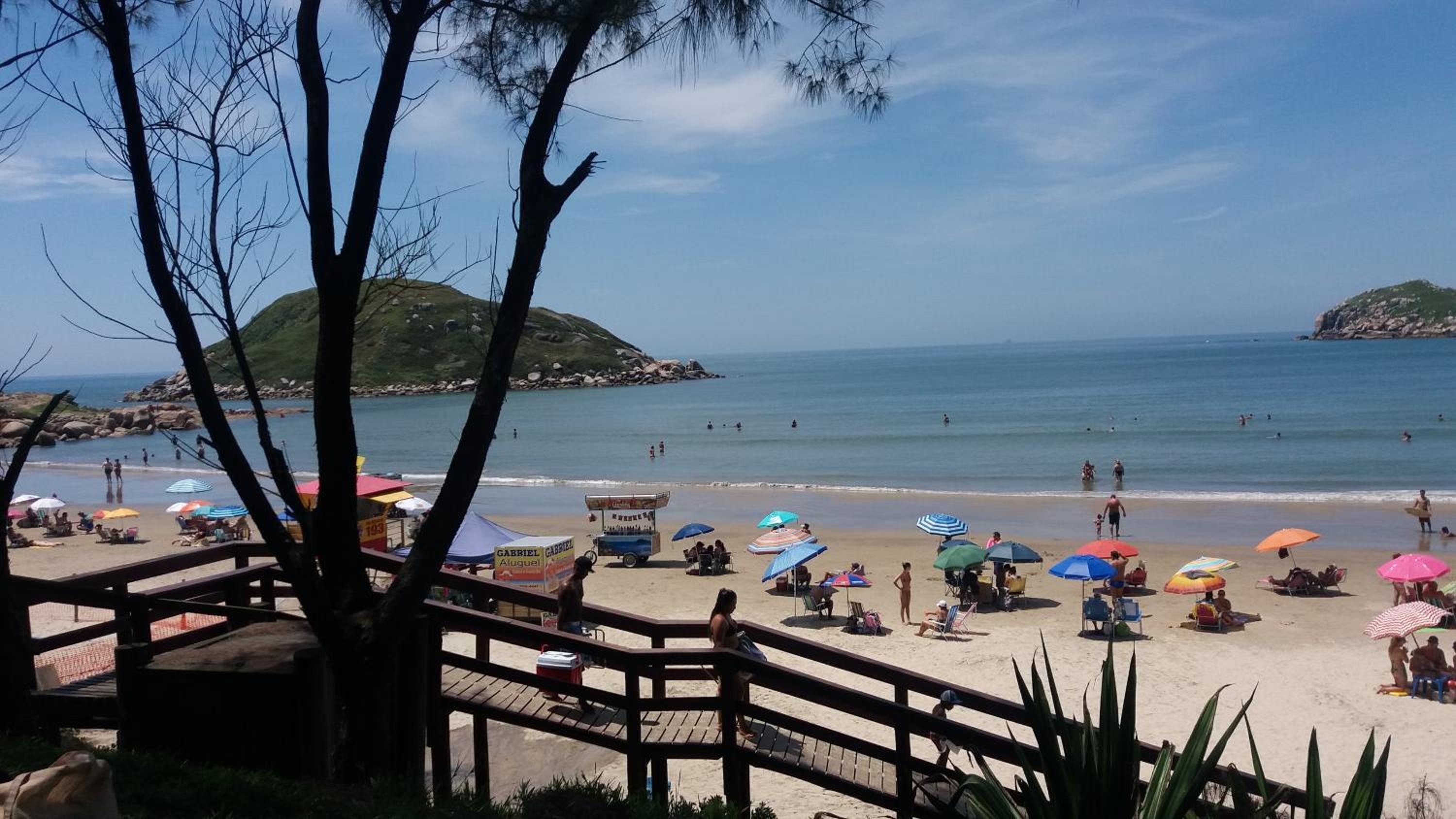 Ap Canto da Vila de Frente para o Mar, Piscina e Varanda com Churrasqueira