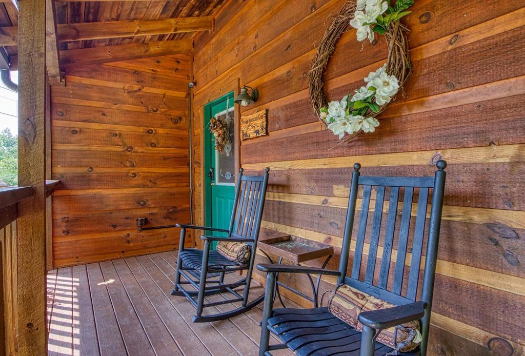 Smoky Mountain Gem view 4