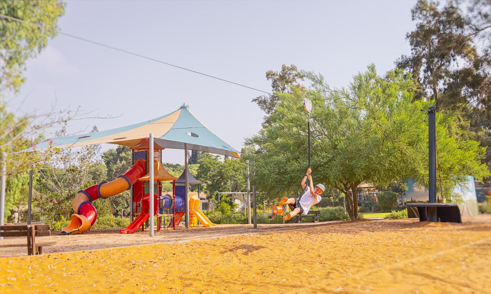 Gvulot - Kibbutz experience