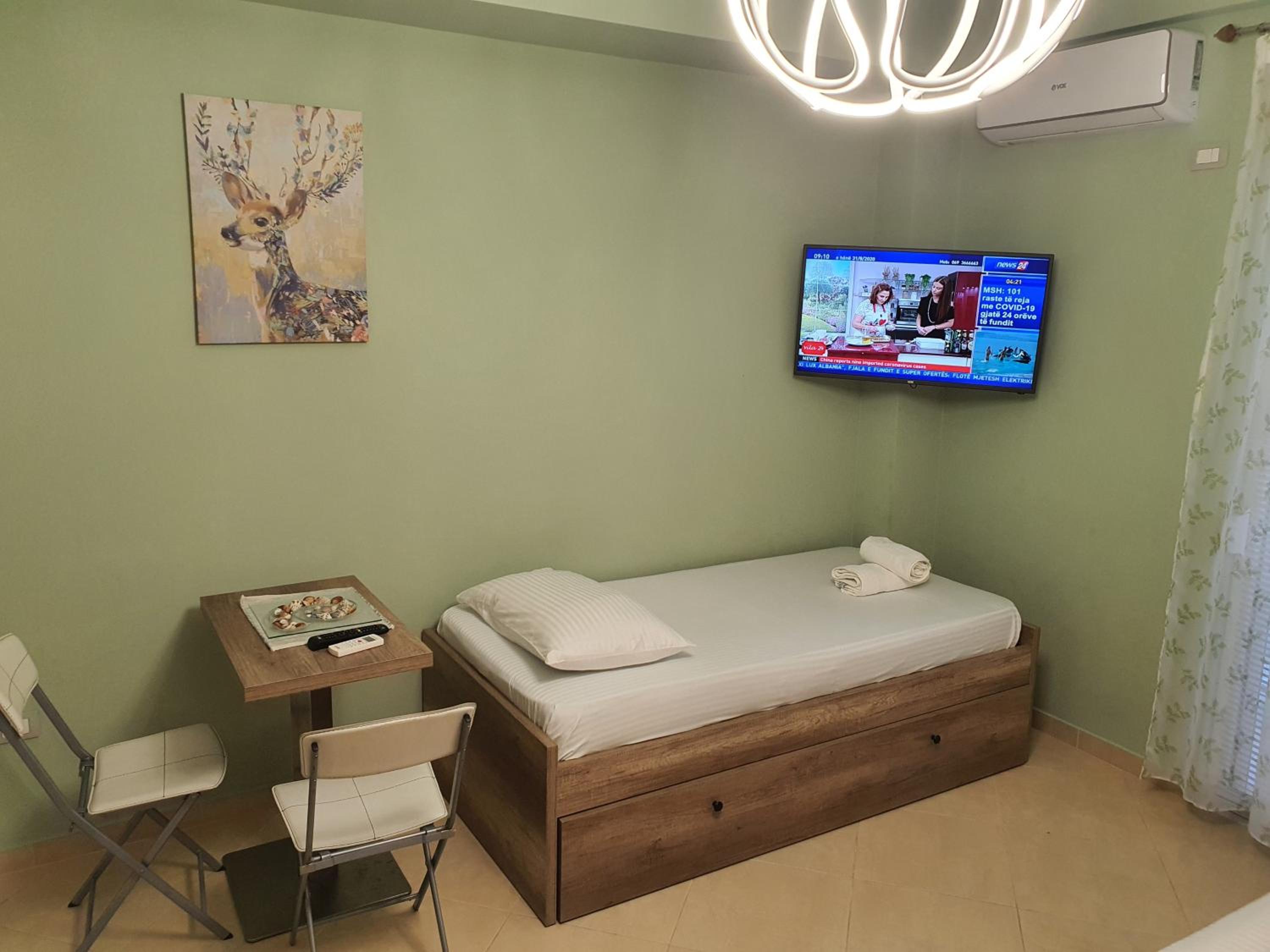 Deni Sea View Apartment