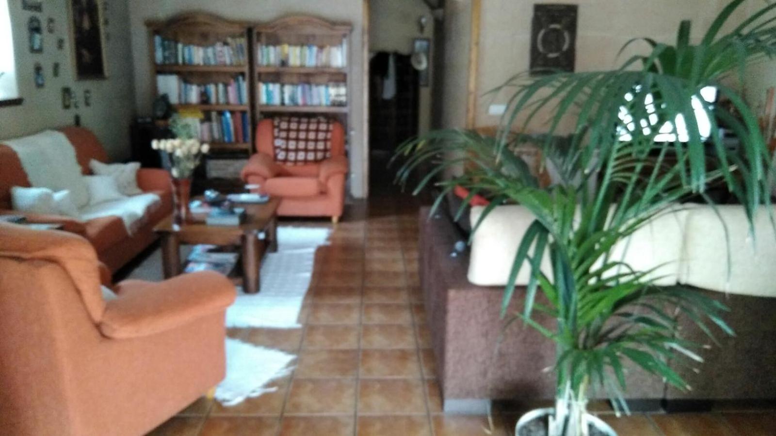CASA ALTOBIERZO, 9 Habitaciones y 9 BAÑOS