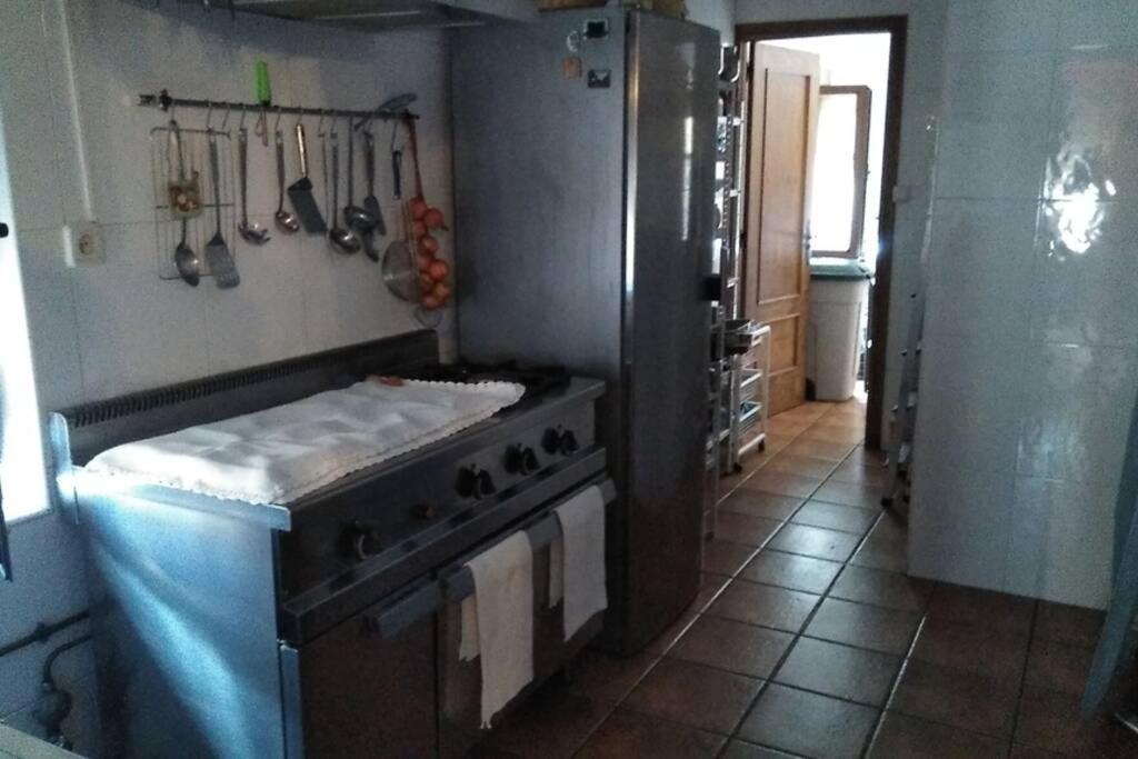 CASA ALTOBIERZO, 9 Habitaciones y 9 BAÑOS