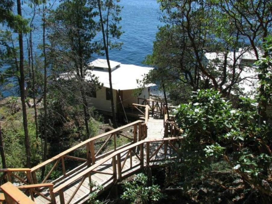 Rockwater Secret Cove Resort