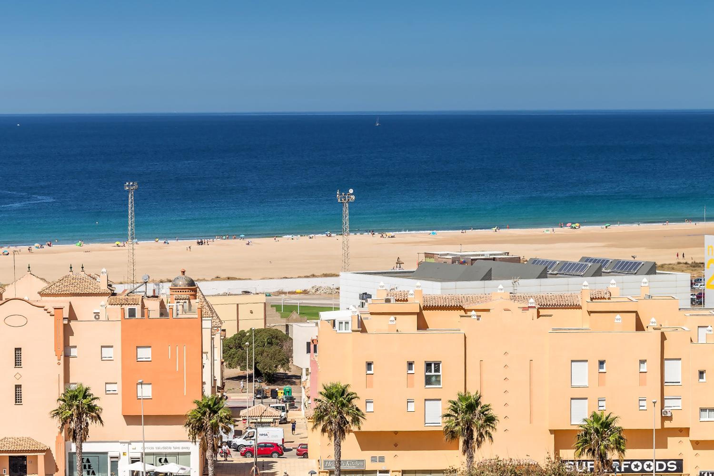 Bajo con Jardin y Piscina cerca de la Playa Dos Dormitorios view 3