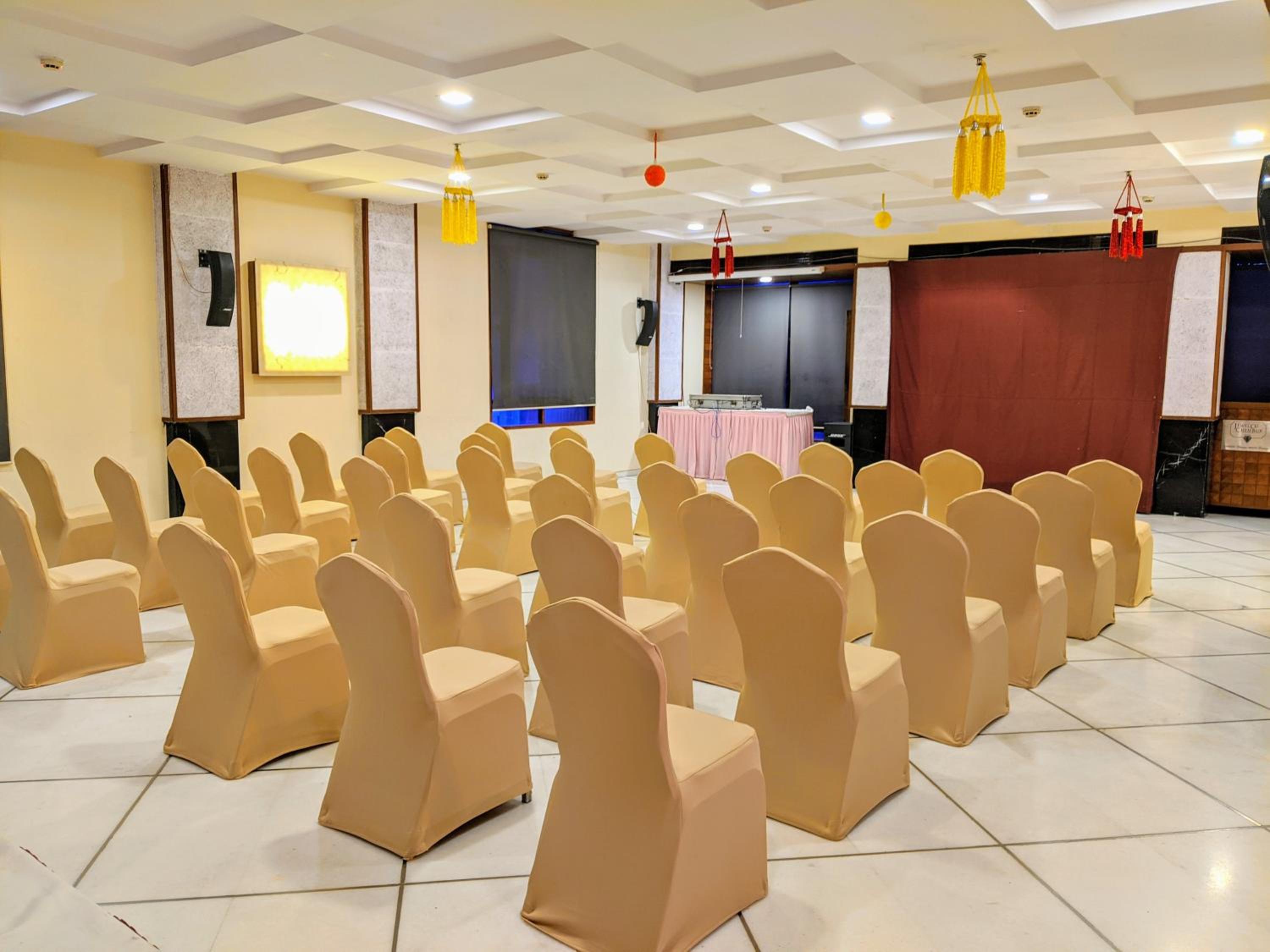 Hotel Jewel of Chembur