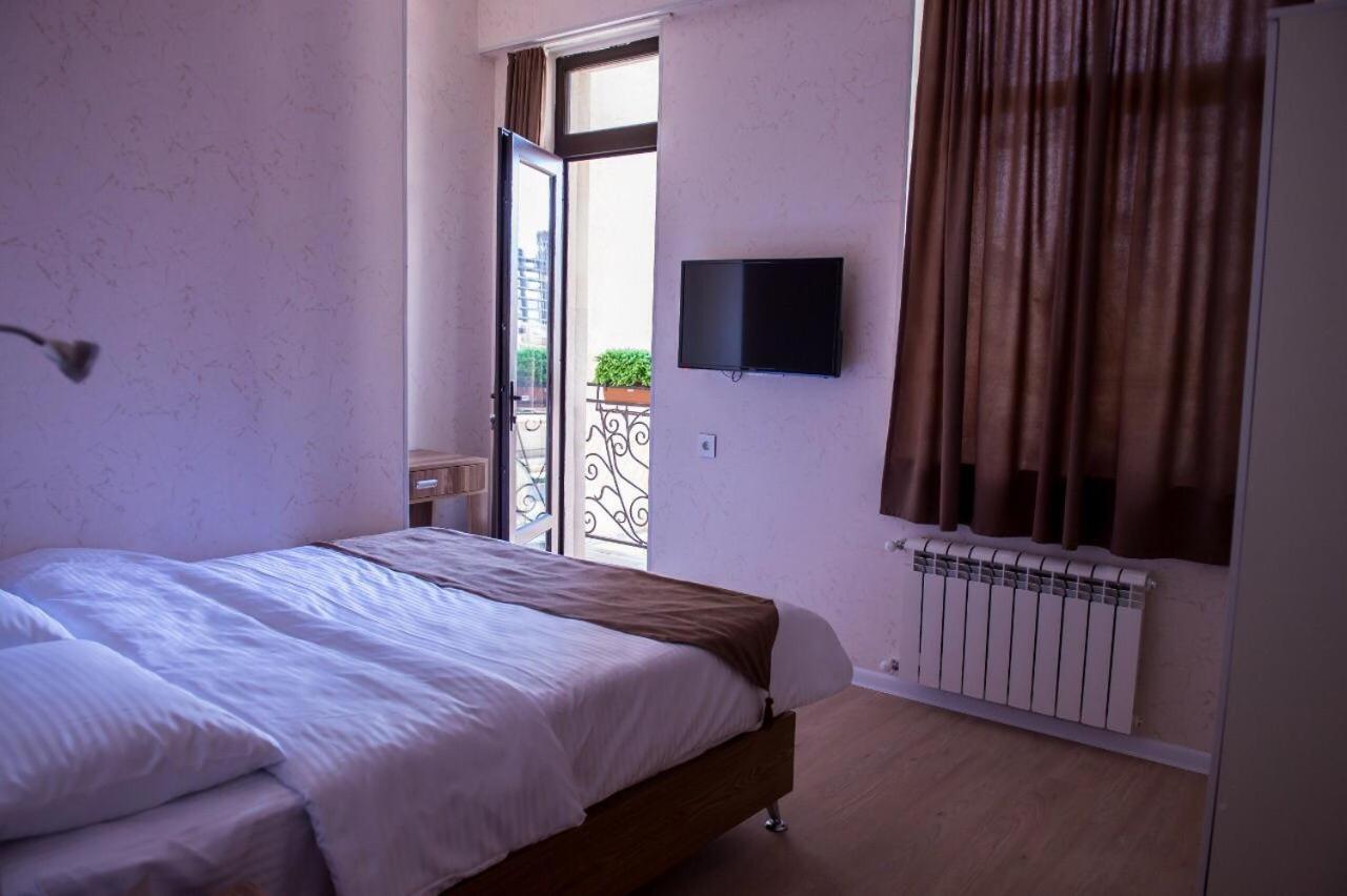 Alfa Hotel