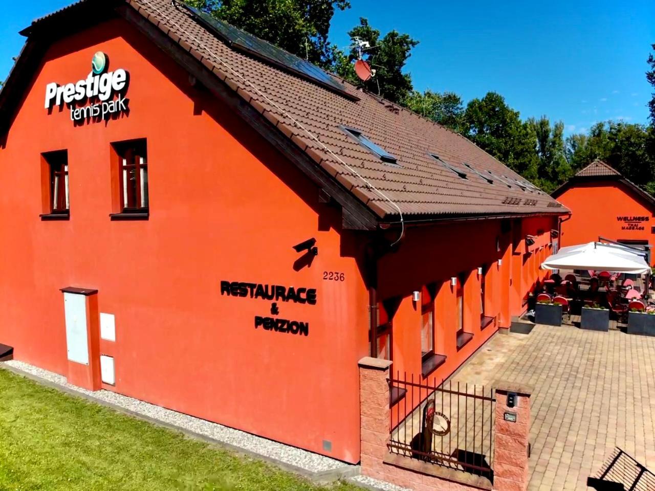 Penzion Prestige Tennis Park