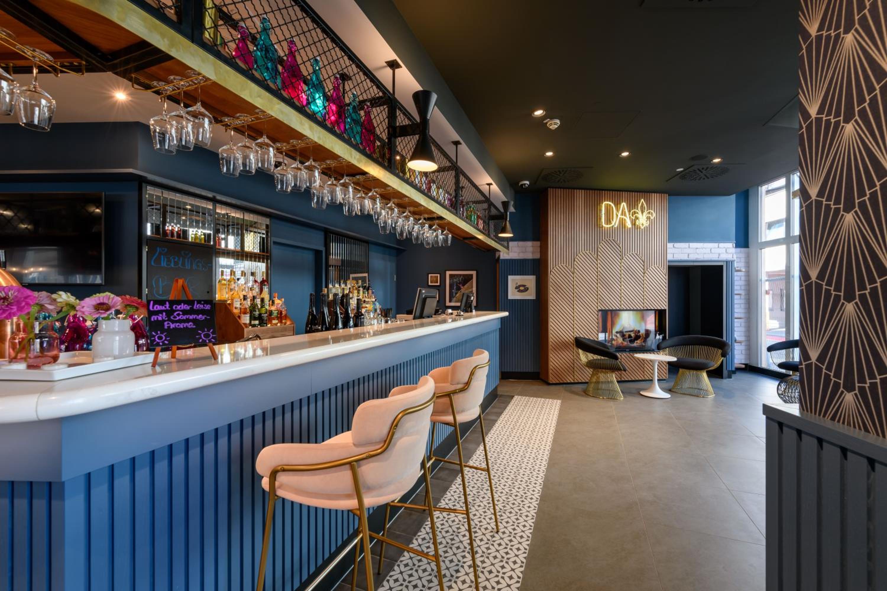 T H E Darmstadt en Darmstadt — lounge