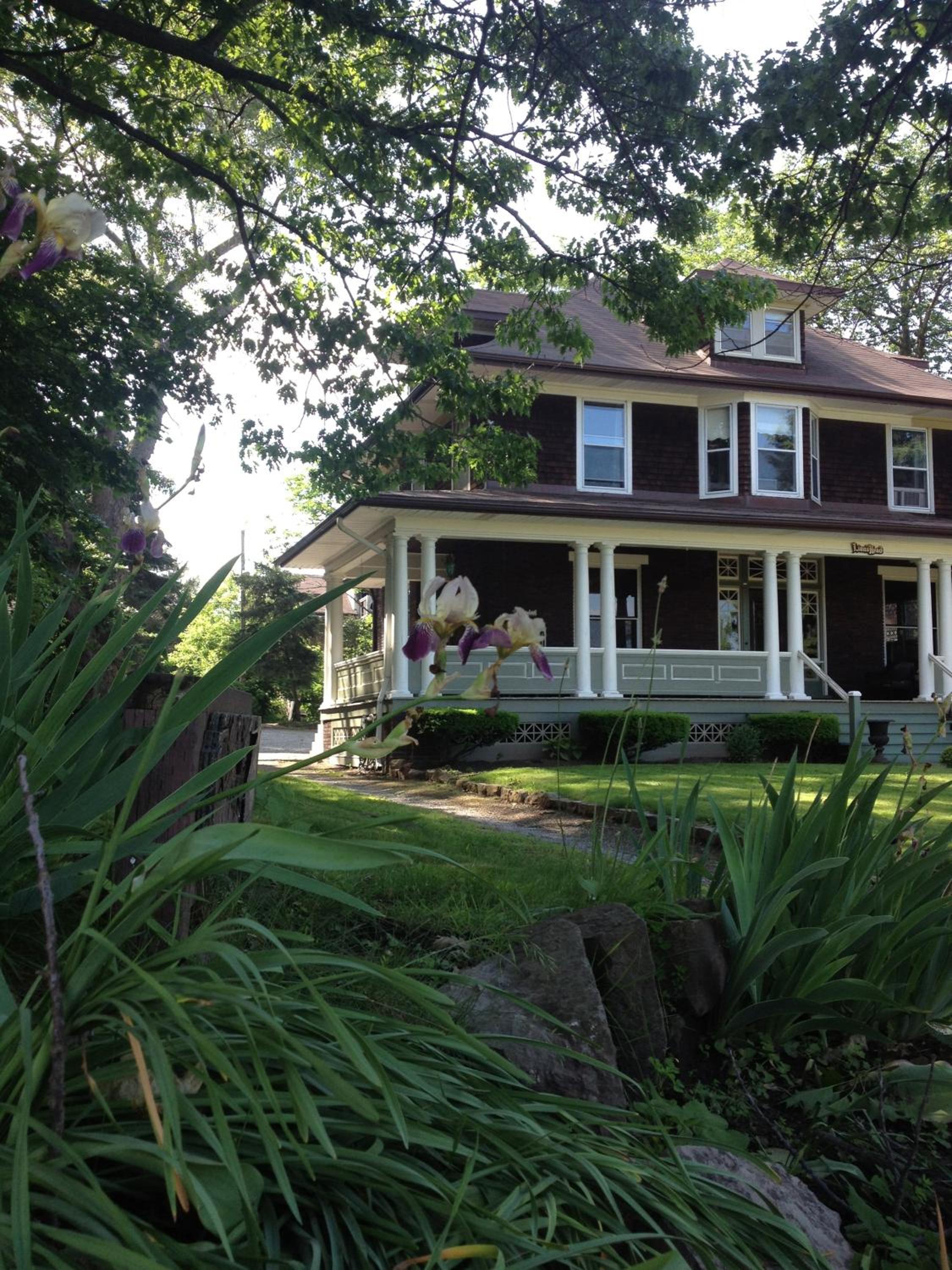 Lion's Head B&B-0