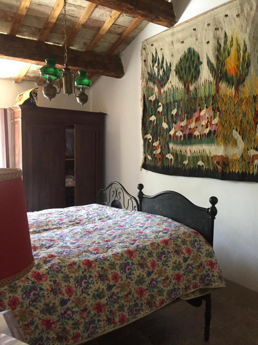 Casale del monte, Pesaro photo 3