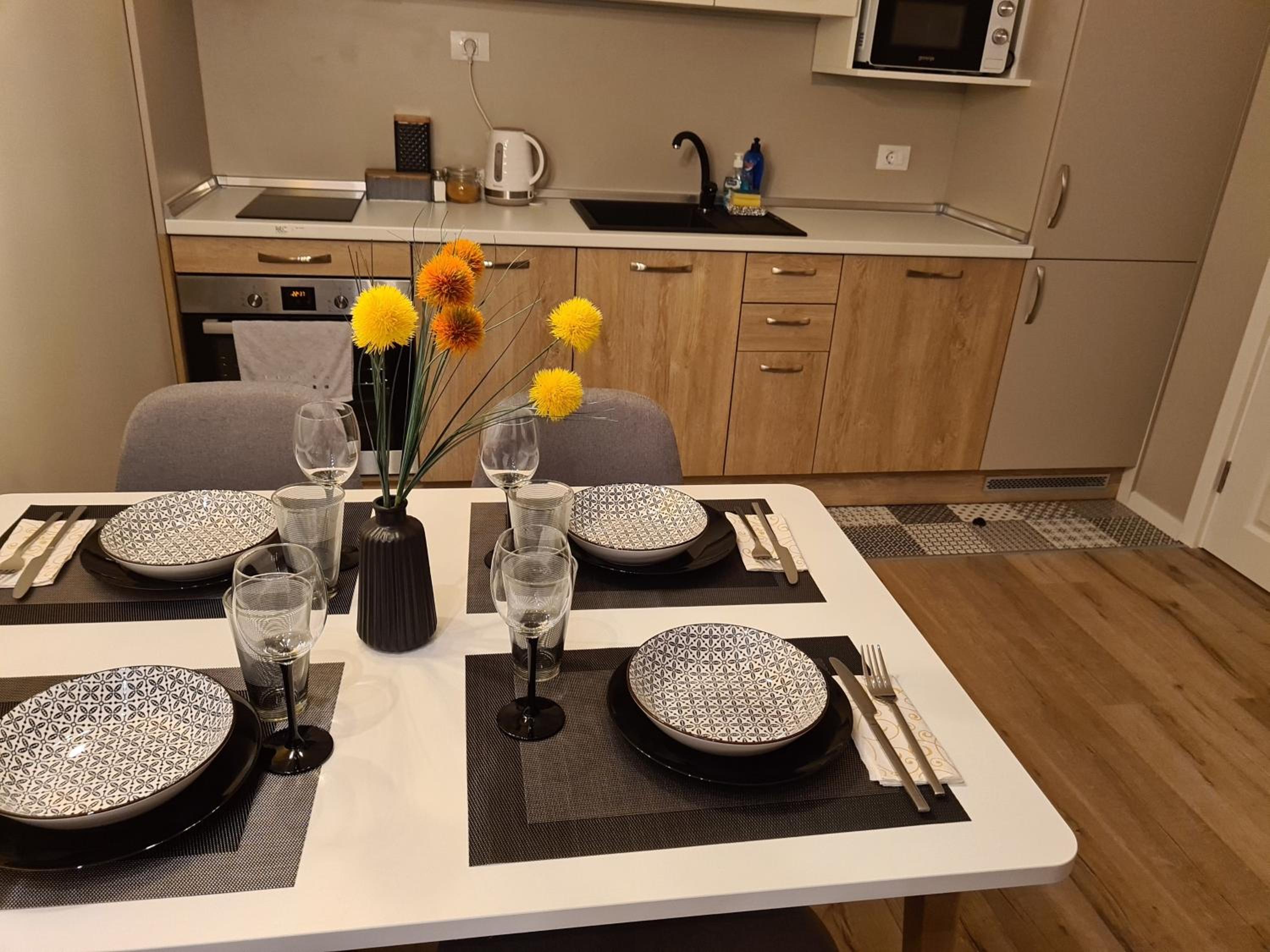 Modern and cozy flat in the city center view 4
