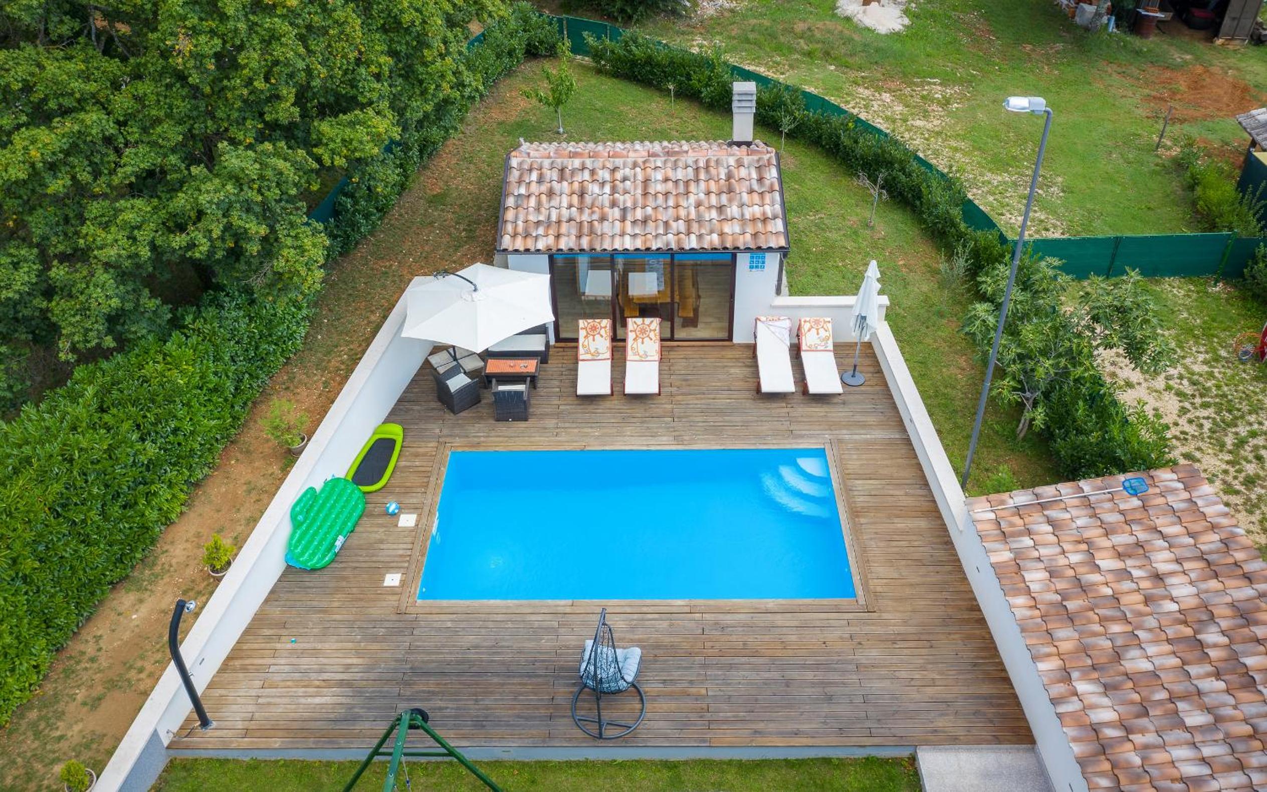 House Smoky with private pool and jacuzzi view 2