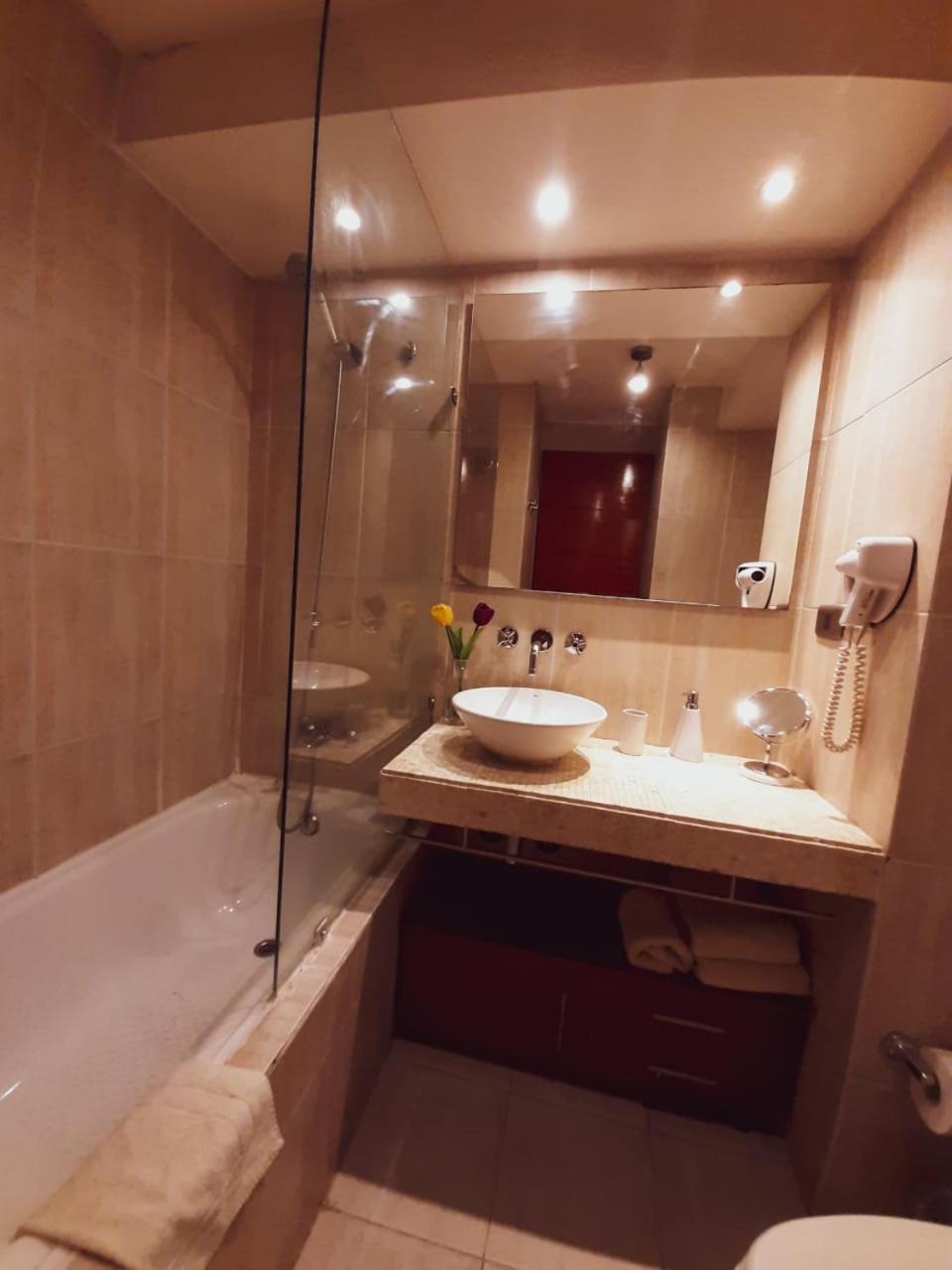 Ram Apartamentos