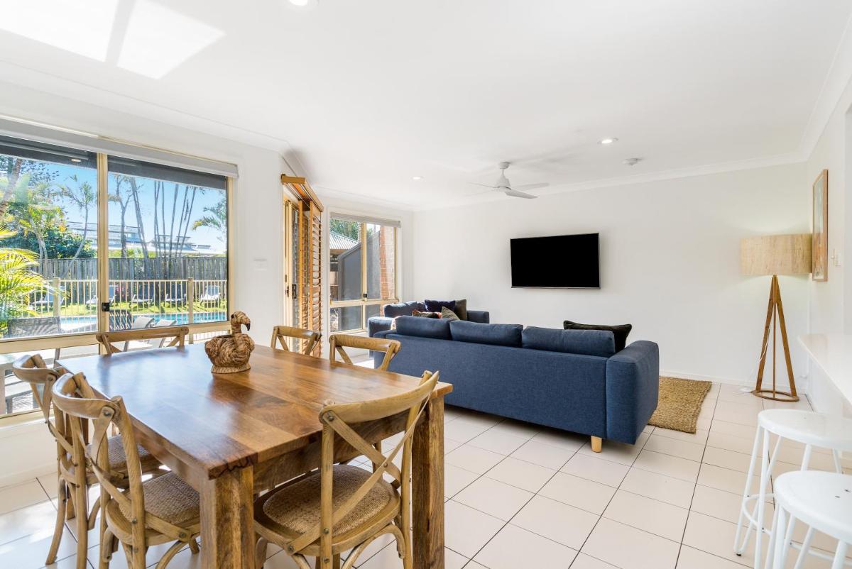 Bayside Court Apartments view 5