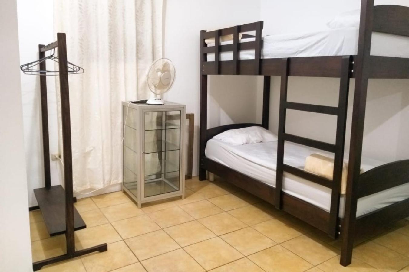 Restaurante y cabinas Sudy