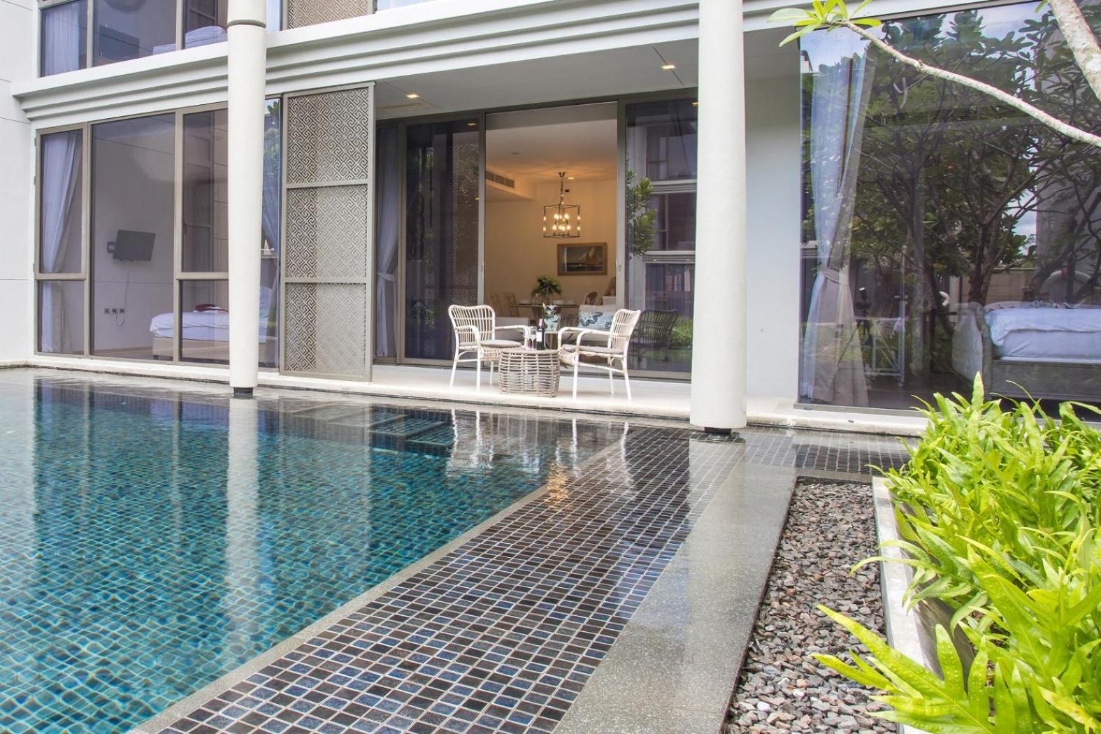 Luxury Oceanfront_pool access apartment