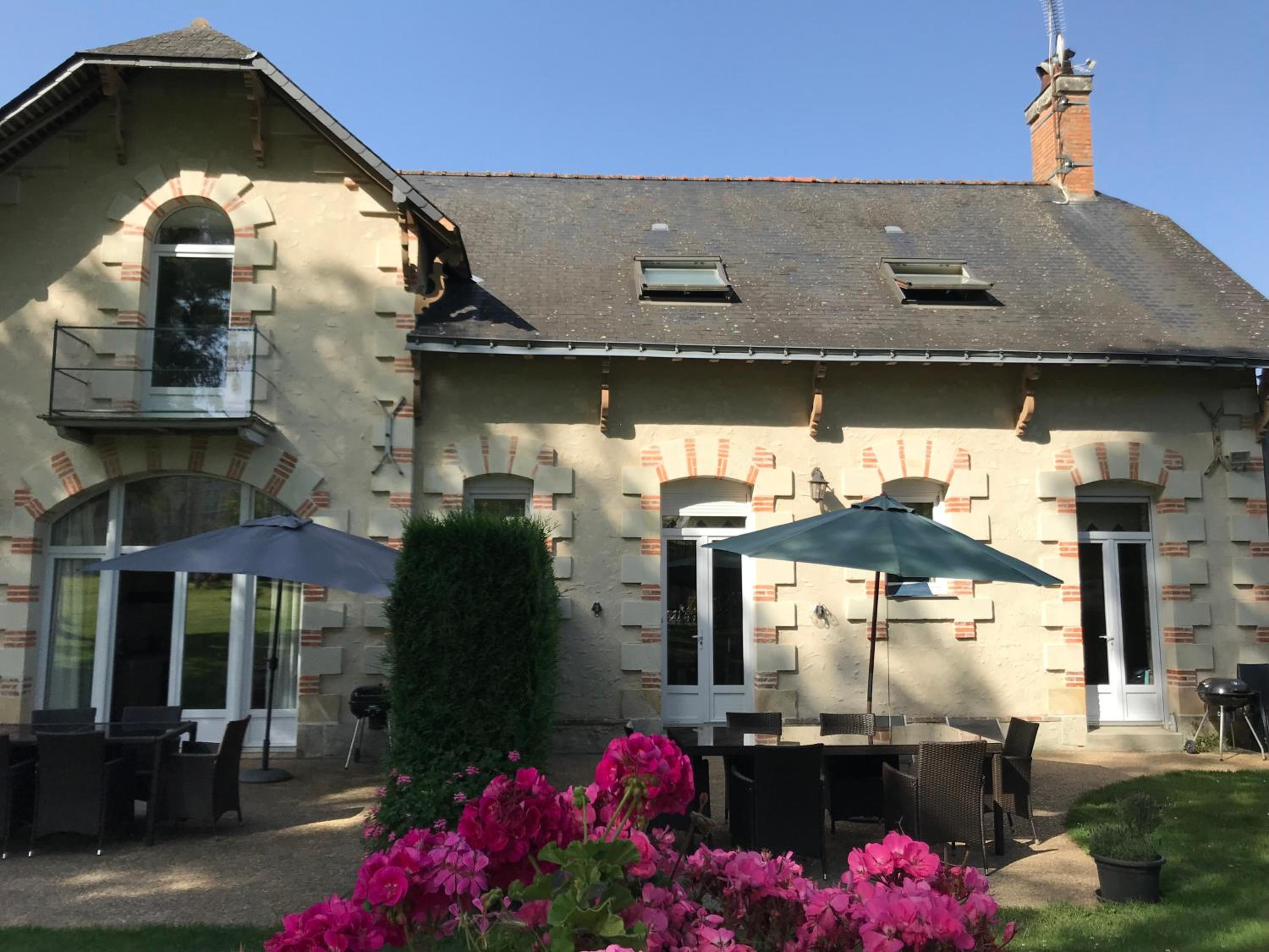 Loire Valley Cottages view 3