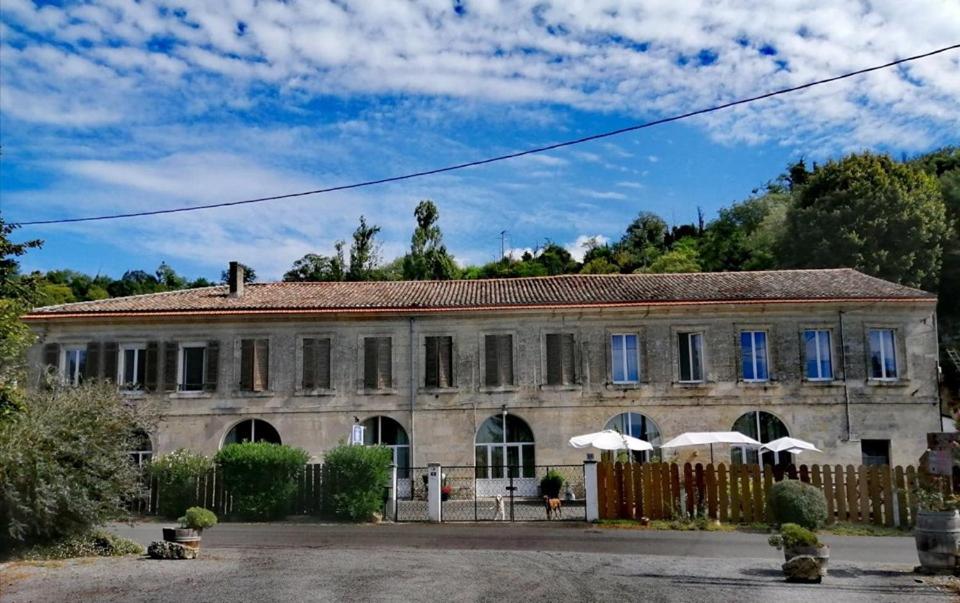 Le chez nous view 2