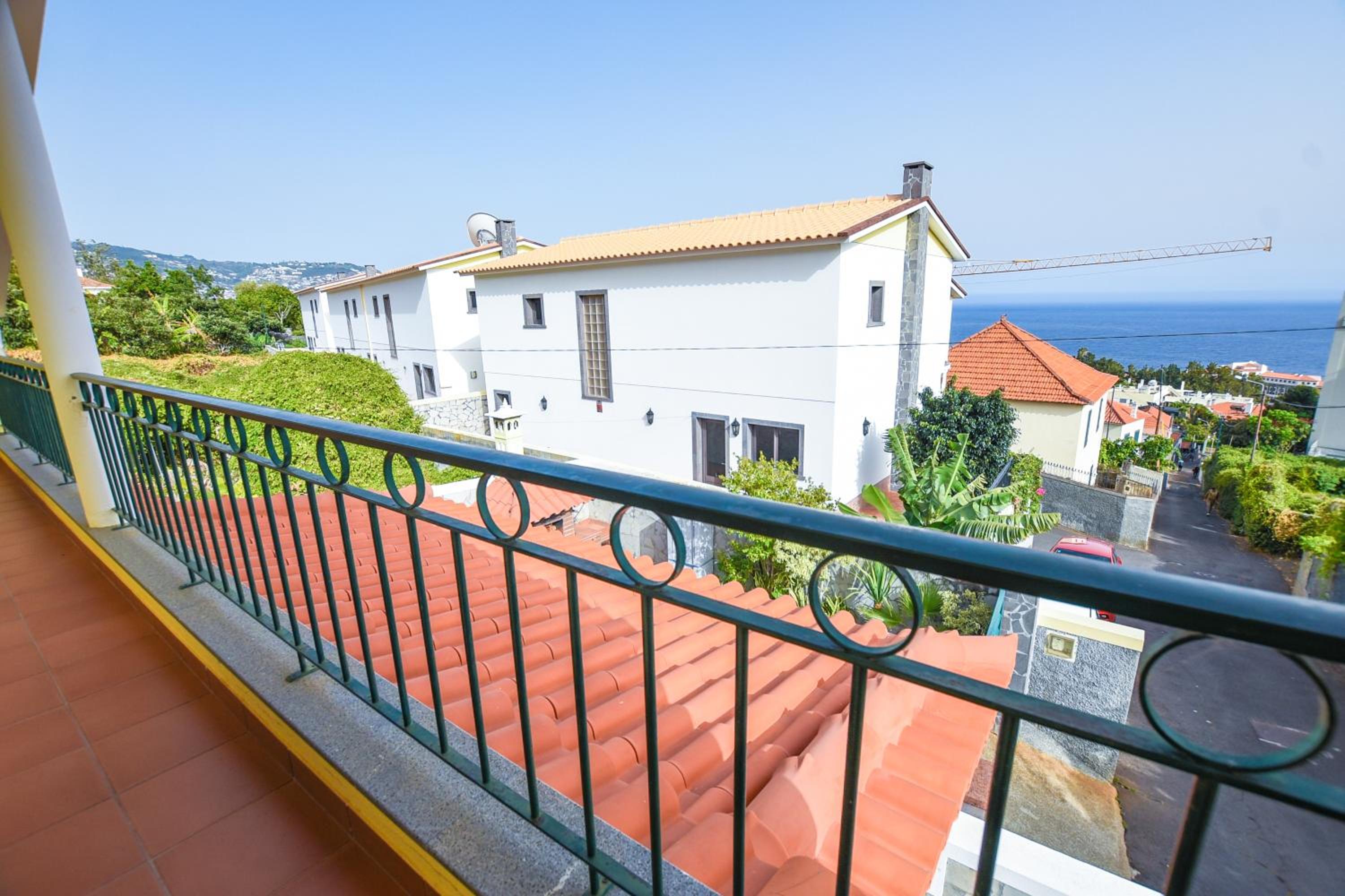 A House near CR7 Museum Madeira
