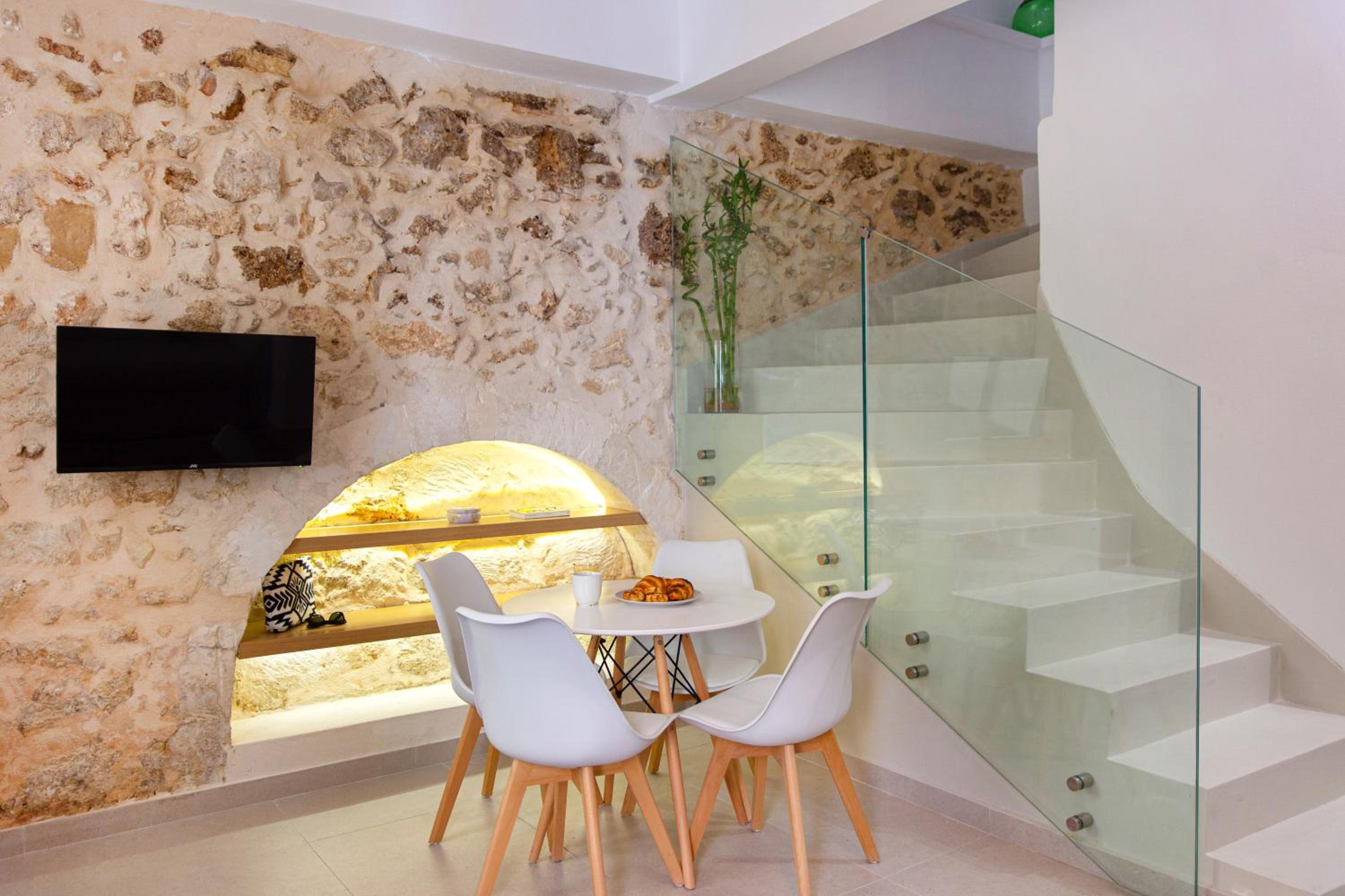 Orestis downtown home view 4