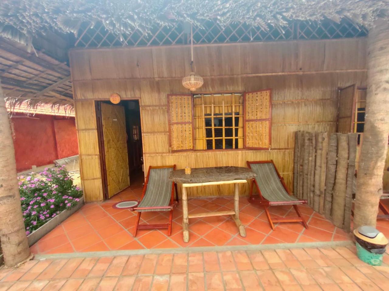 mekong riverside homestay view 3