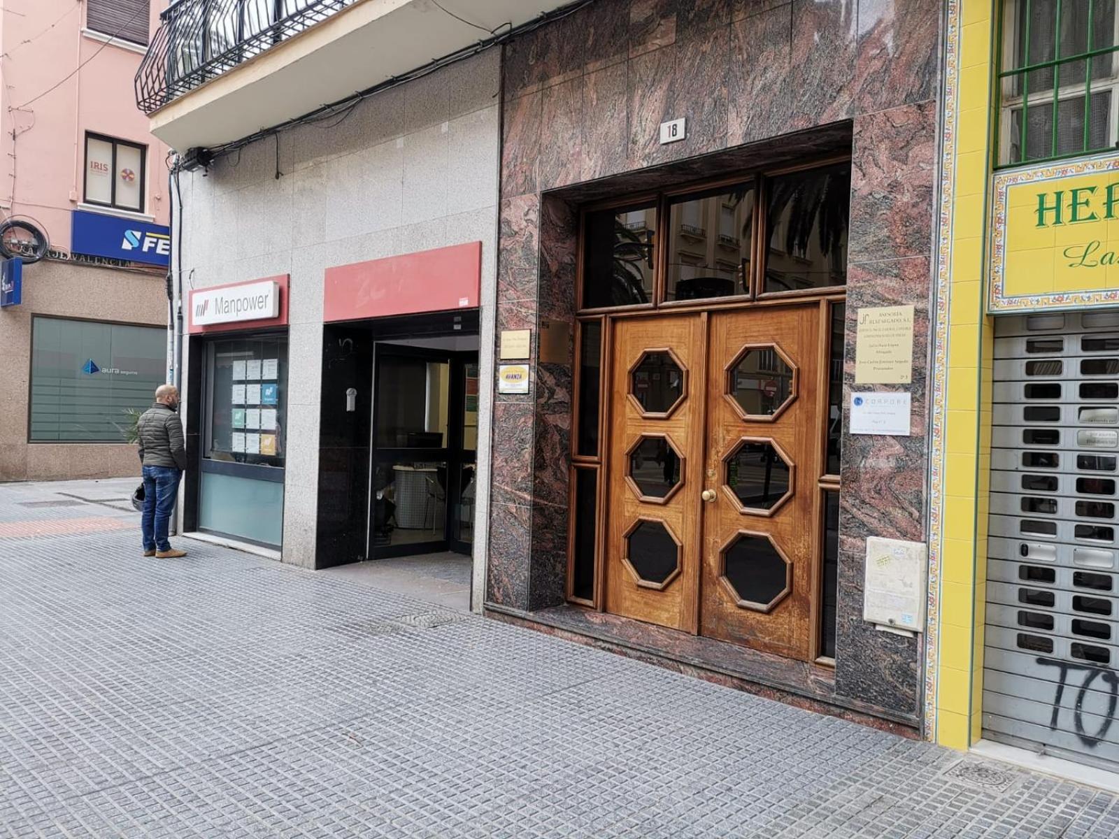 Apartamento bonito y bien ubicado en el Soho de Málaga.