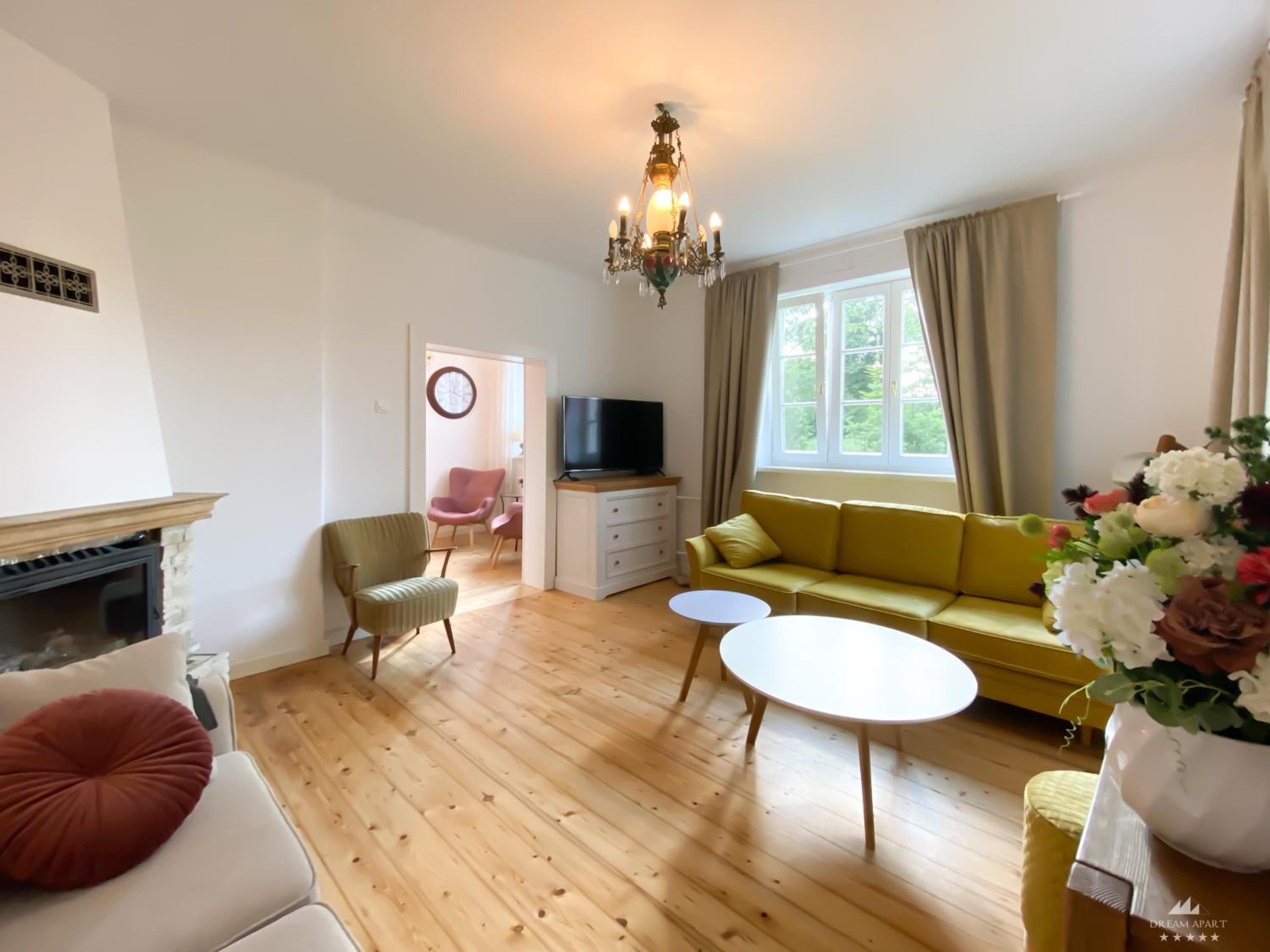 Nasz Dębowiec - dom dla 15 osób, sauna, widok na staw, wielka działka