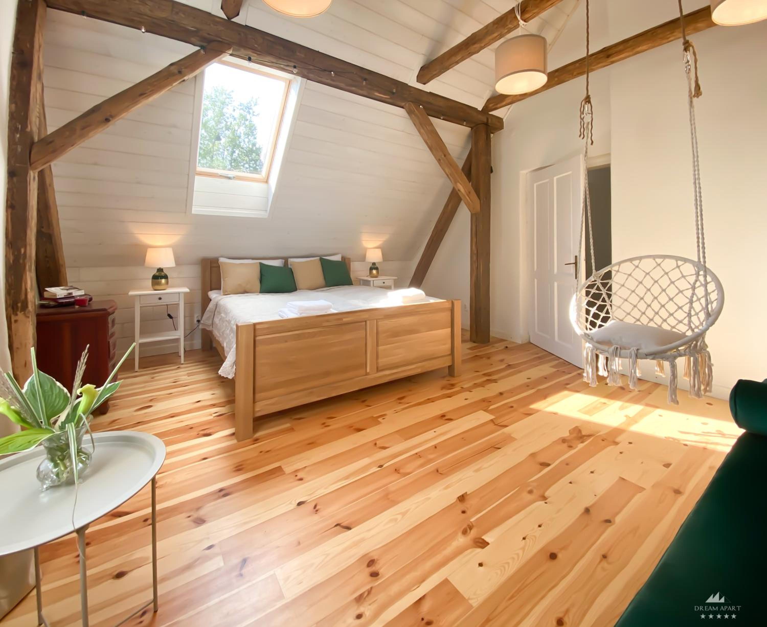 Nasz Dębowiec - dom dla 15 osób, sauna, widok na staw, wielka działka