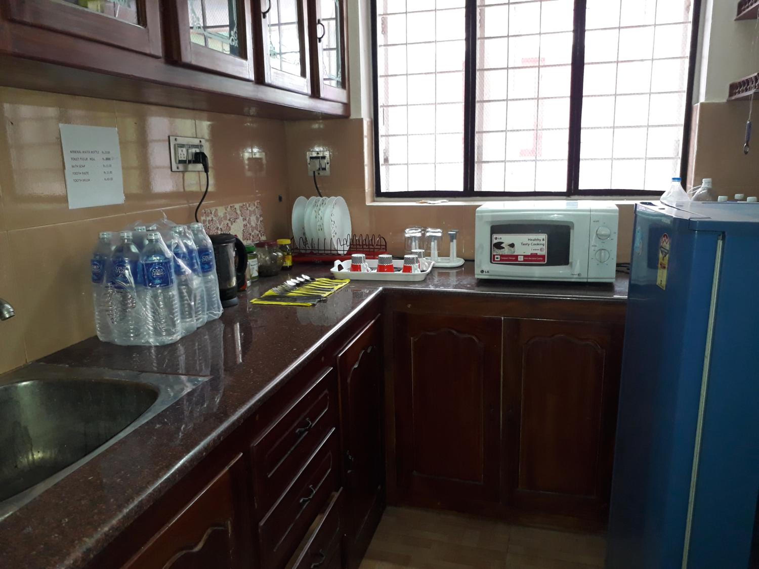 Valiyathayil Home Stay view 5