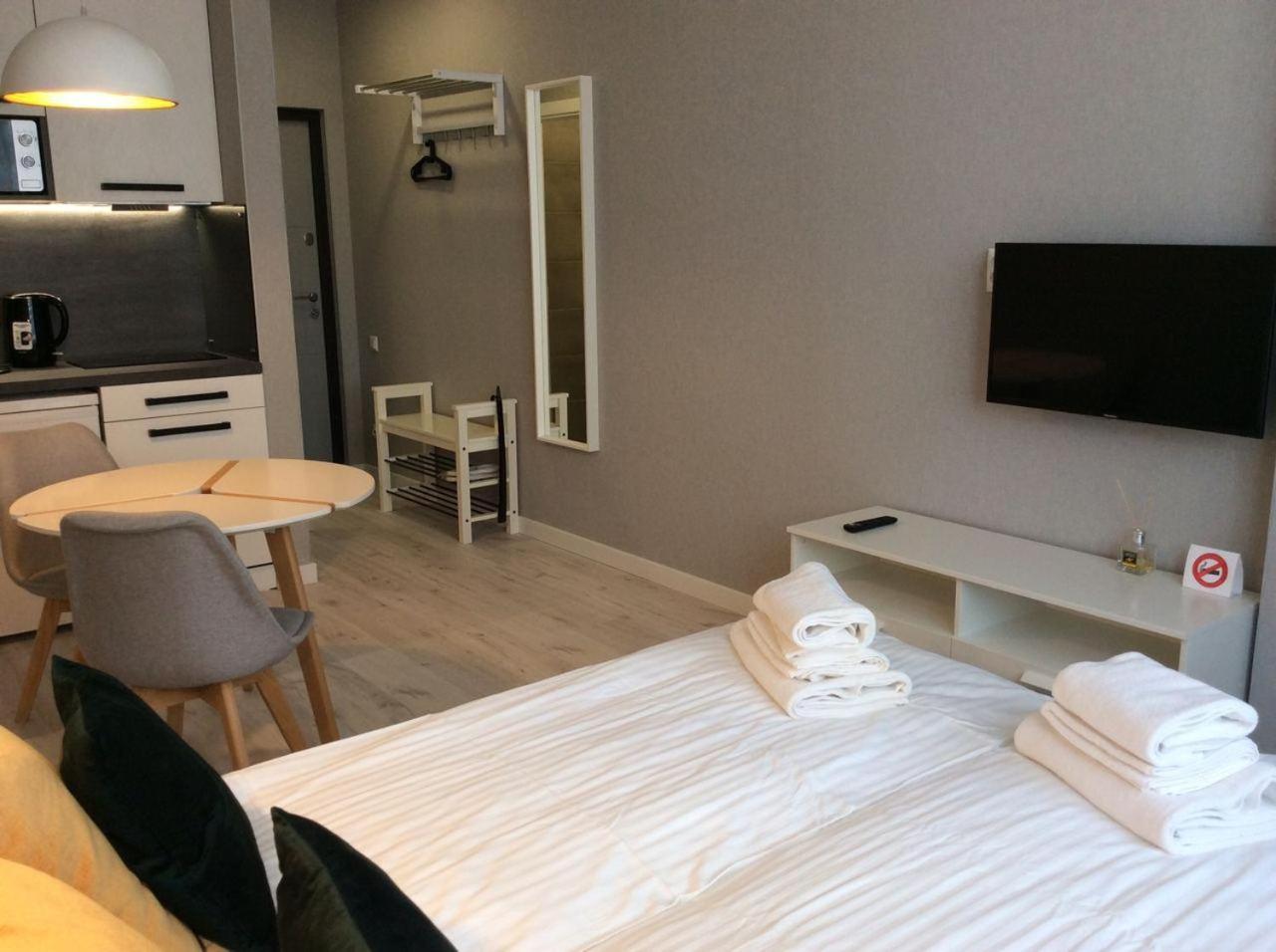 Smart Studio Galaxy 2 floor
