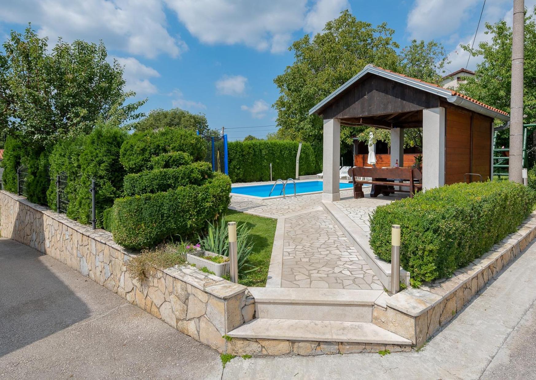 Villa Semy