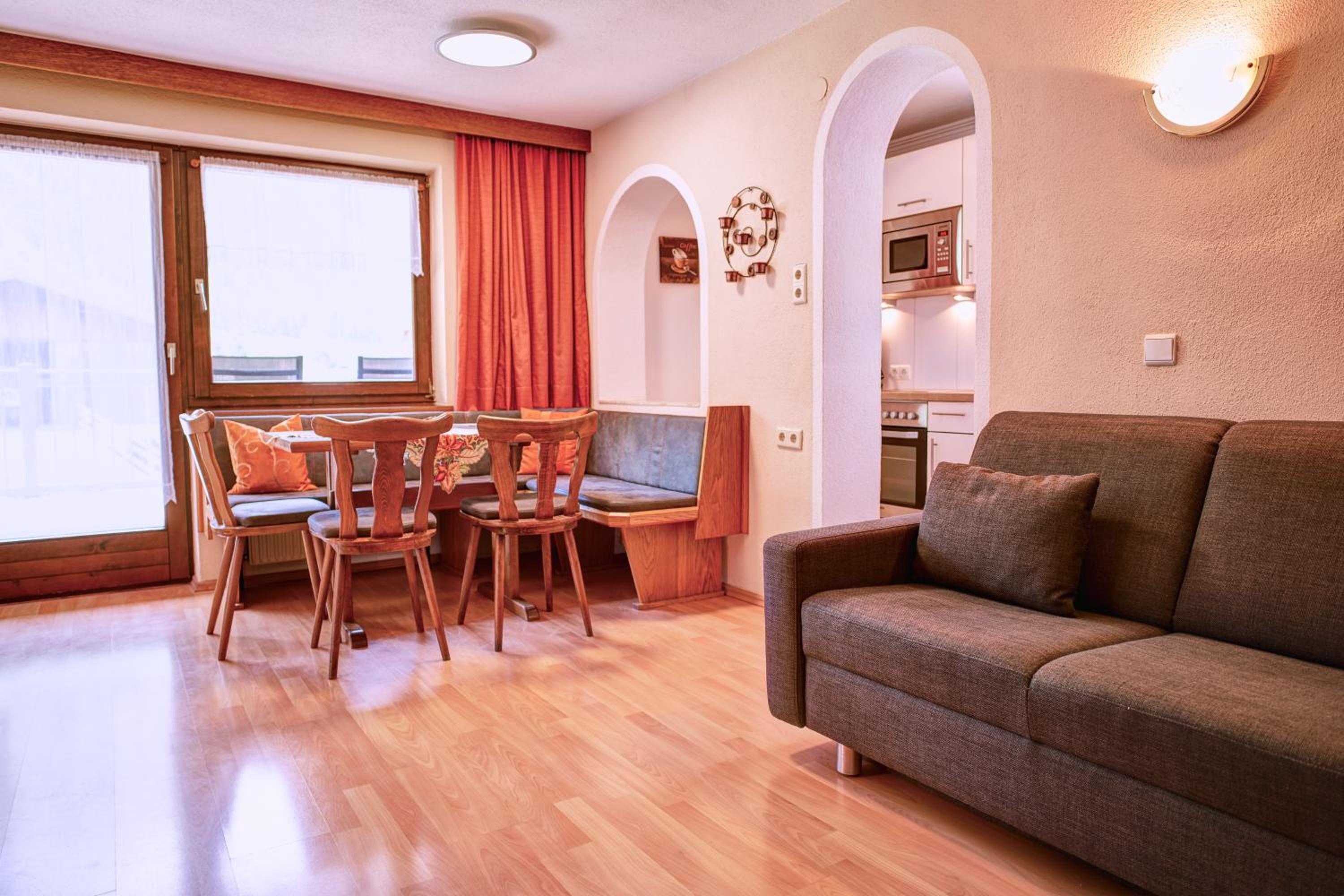 Appartement Sporthütte Fiegl view 3