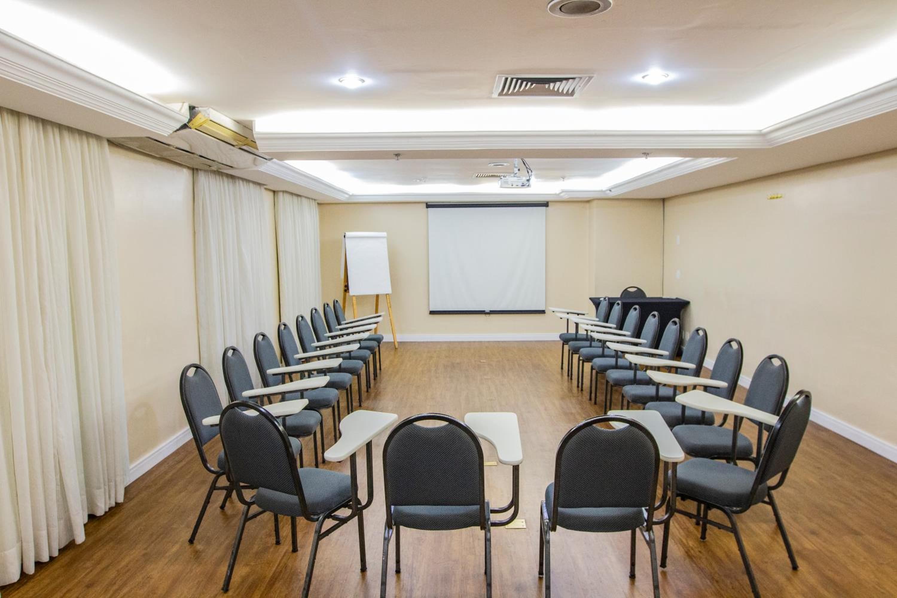 The World Hotels - Vila Olímpia