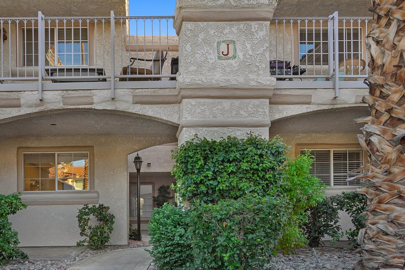 Hotel Our Mesquite-Refreshed 1st floor nature preserve & mtn view condo! - Image 1