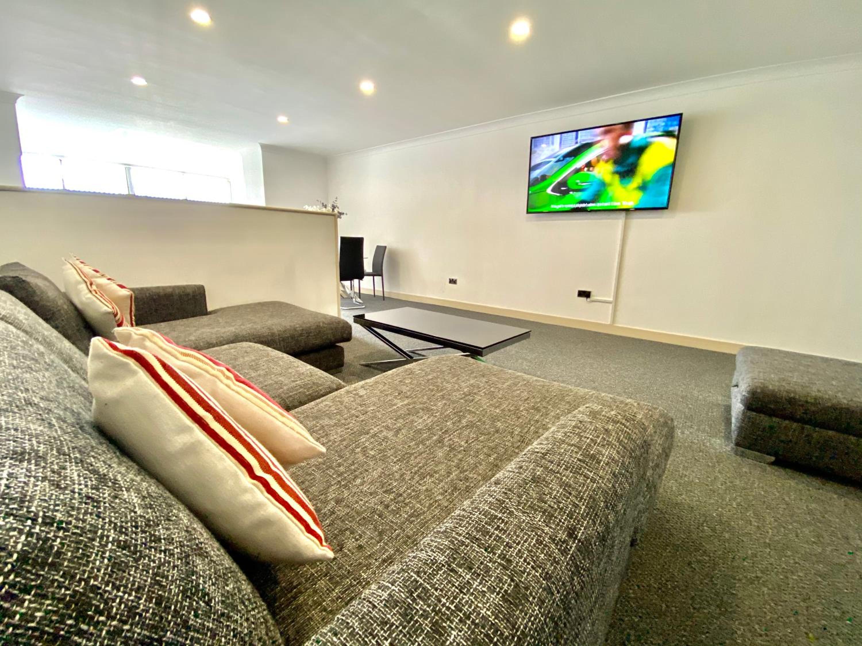 Fabrik Apartments - Harrowside by Blackpool Service Apartements