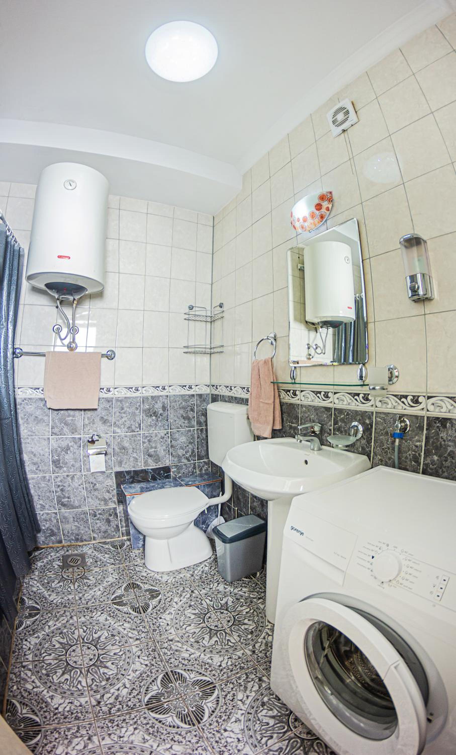 Apartment Emili City Center view 3