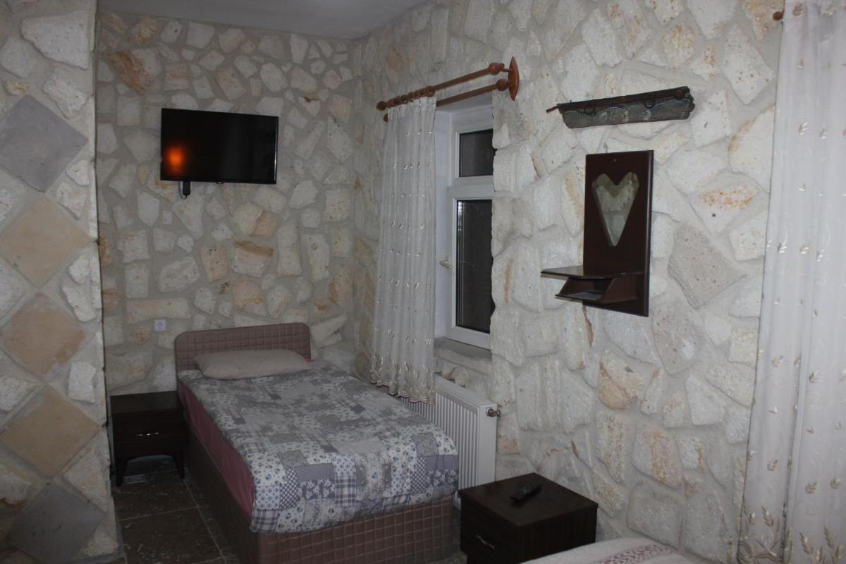 Photo 48