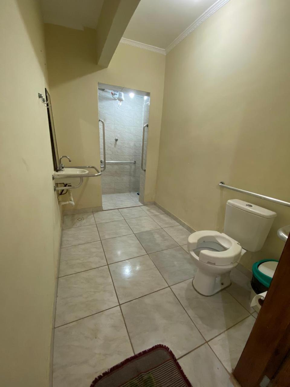 Photo 37